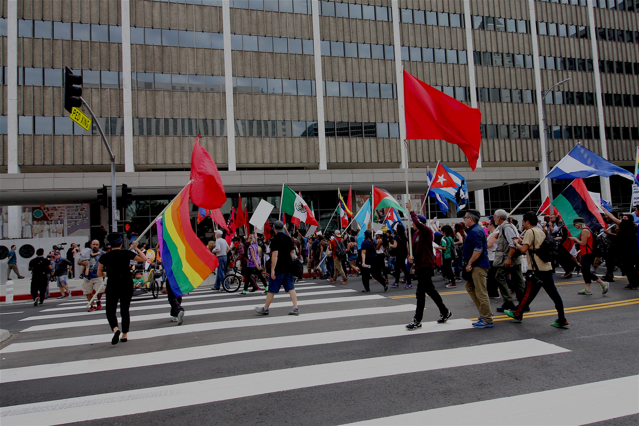 Canon EOS 40D sample photo. Made it to edward roybal federal building photography
