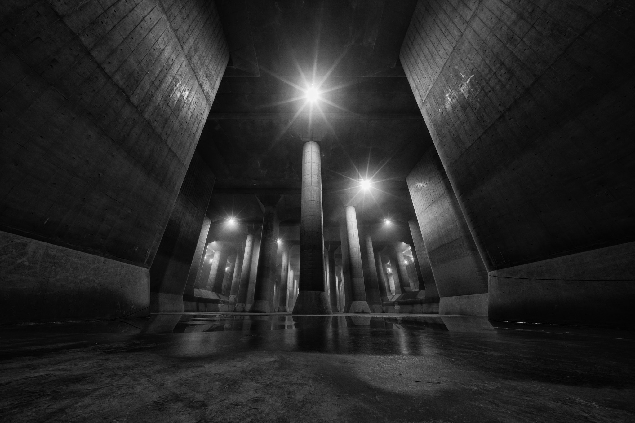 Sony a7R II + Voigtlander HELIAR-HYPER WIDE 10mm F5.6 sample photo. Field trip photography