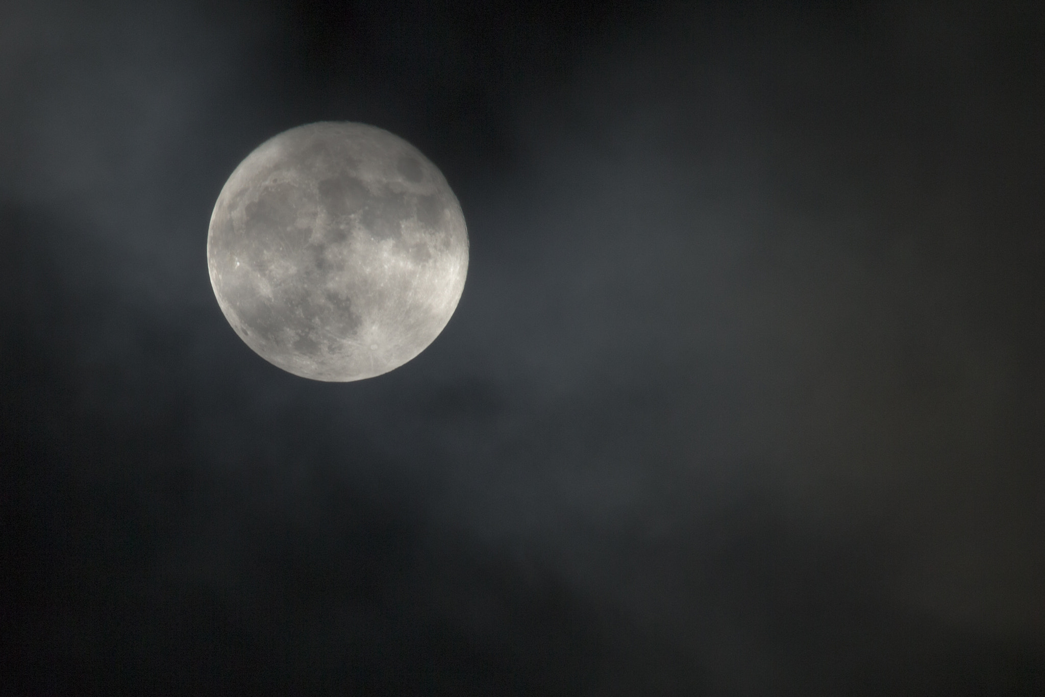 Canon EOS-1D X sample photo. Super moon photography