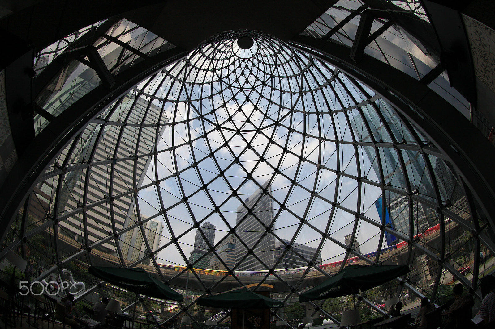 Canon EF 8-15mm F4L Fisheye USM sample photo. Look up the train thru a beautiful building photography
