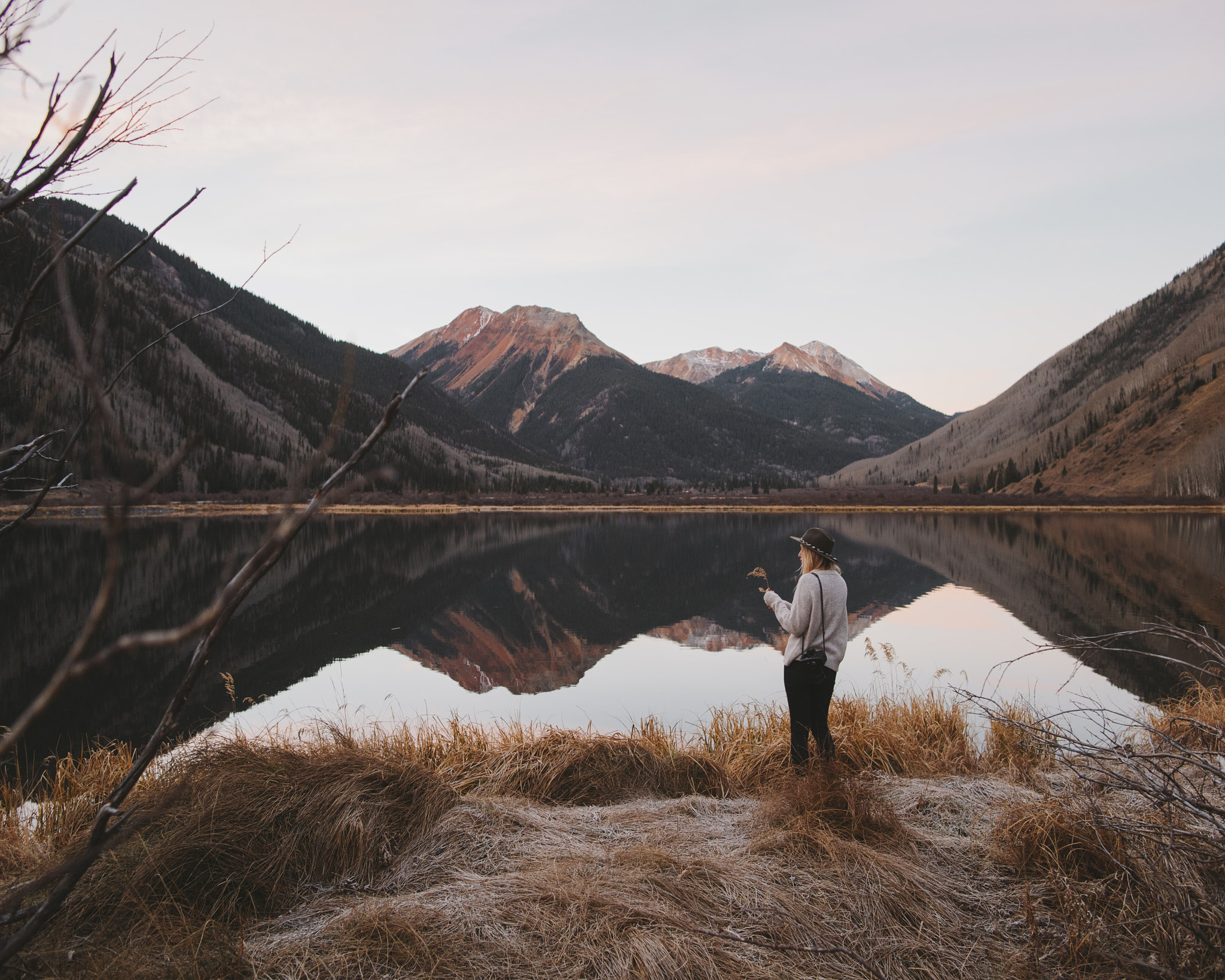 Canon EF 24mm F1.4L II USM sample photo. Colorado mornings photography