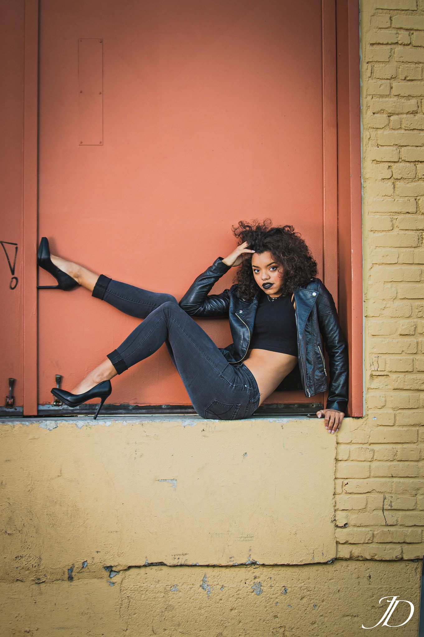 Nikon D3200 sample photo. Jazz legs photography