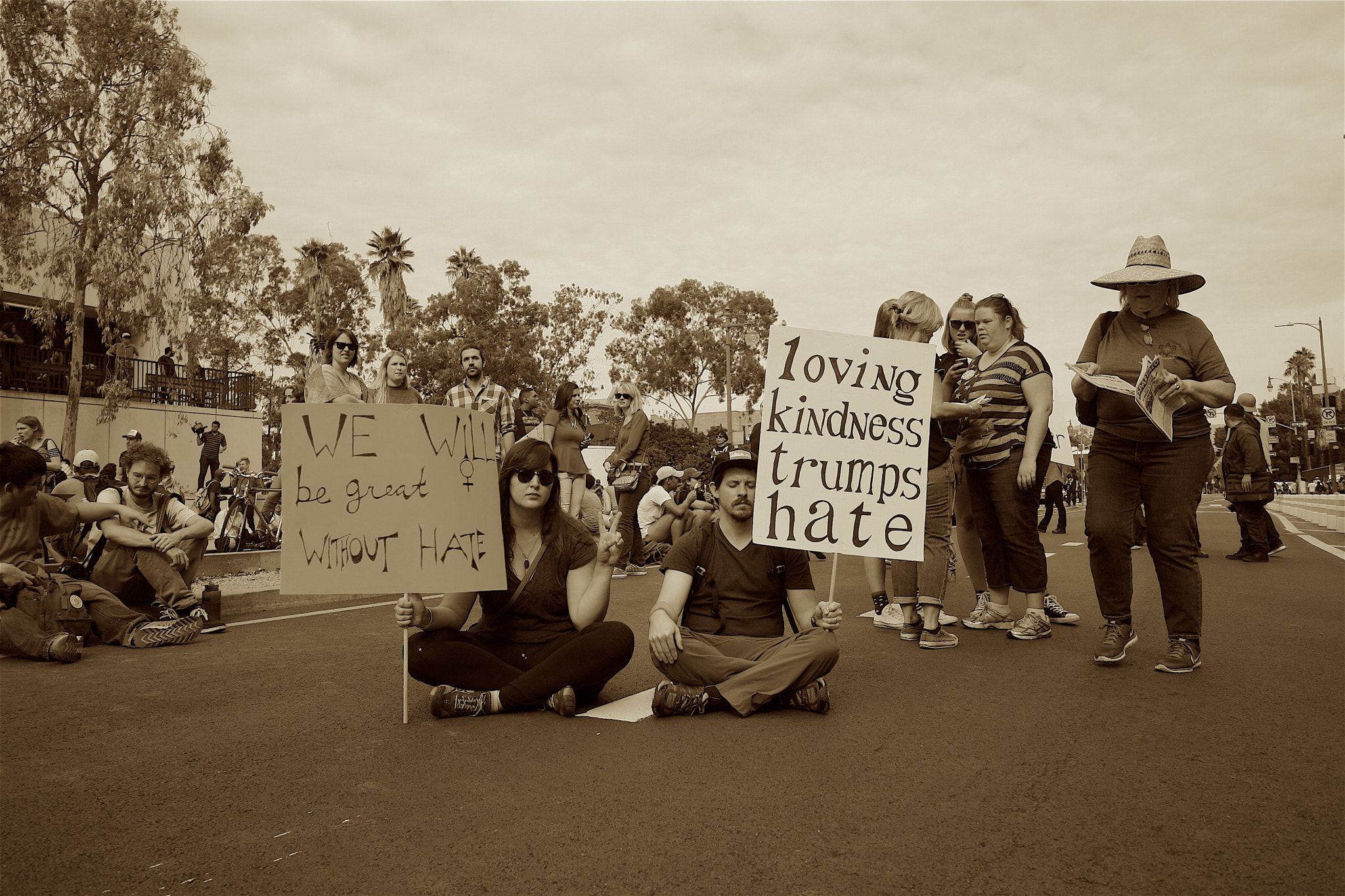 Canon EOS 40D sample photo. Love vibes photography