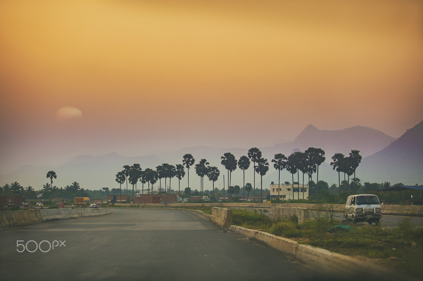 Canon EF 70-200mm F2.8L USM sample photo. Open roads.... photography