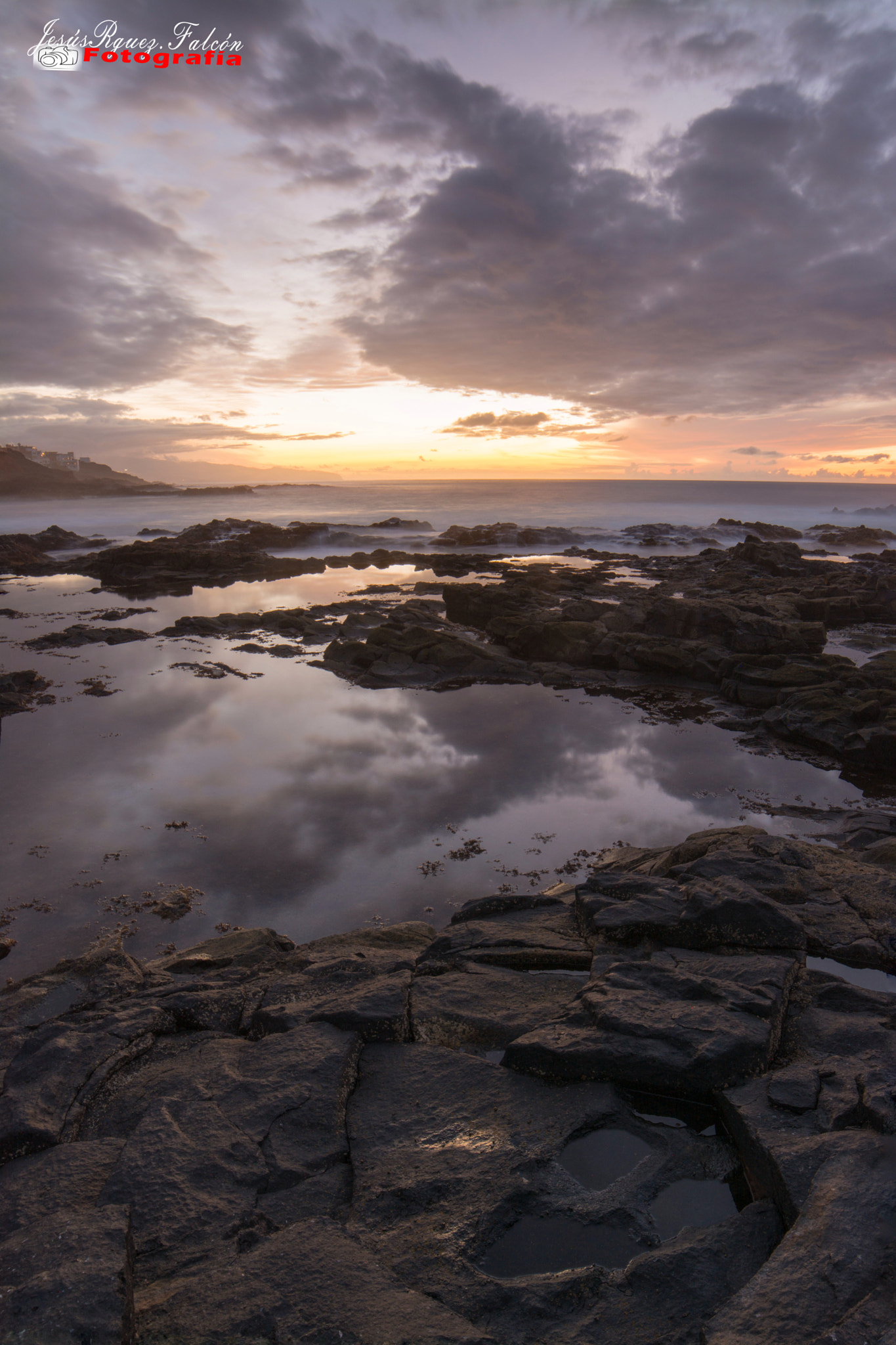 Samyang 14mm F2.8 ED AS IF UMC sample photo. Remembers photography