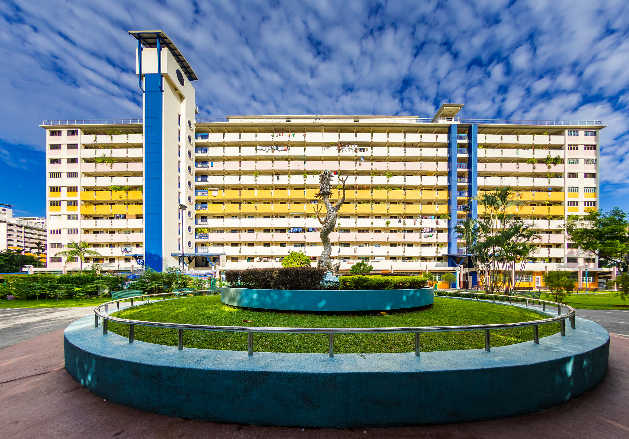 Canon EF 8-15mm F4L Fisheye USM sample photo. Whampoa drive dragon photography