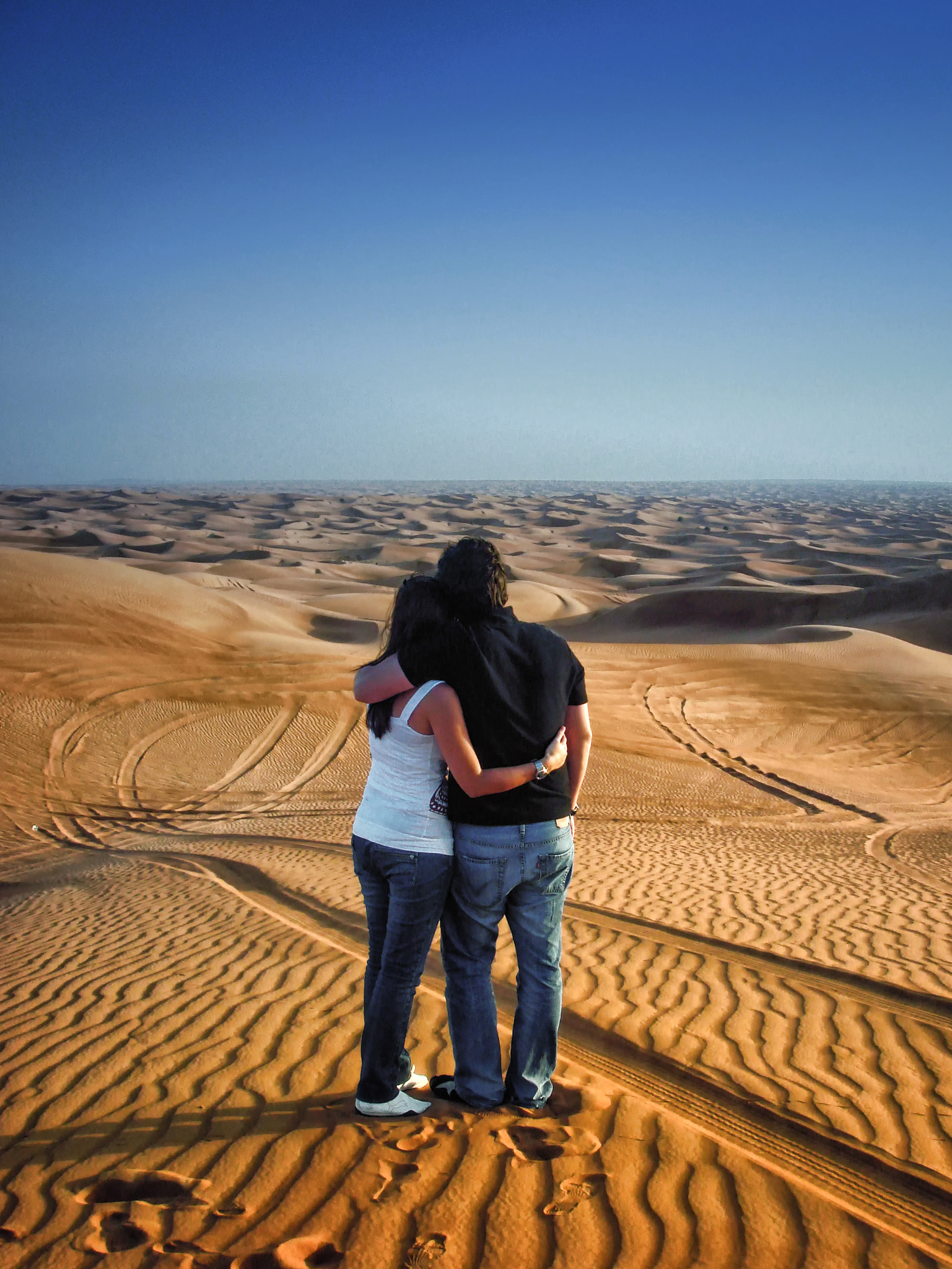 Sony DSC-T10 sample photo. The lovers in the desert photography