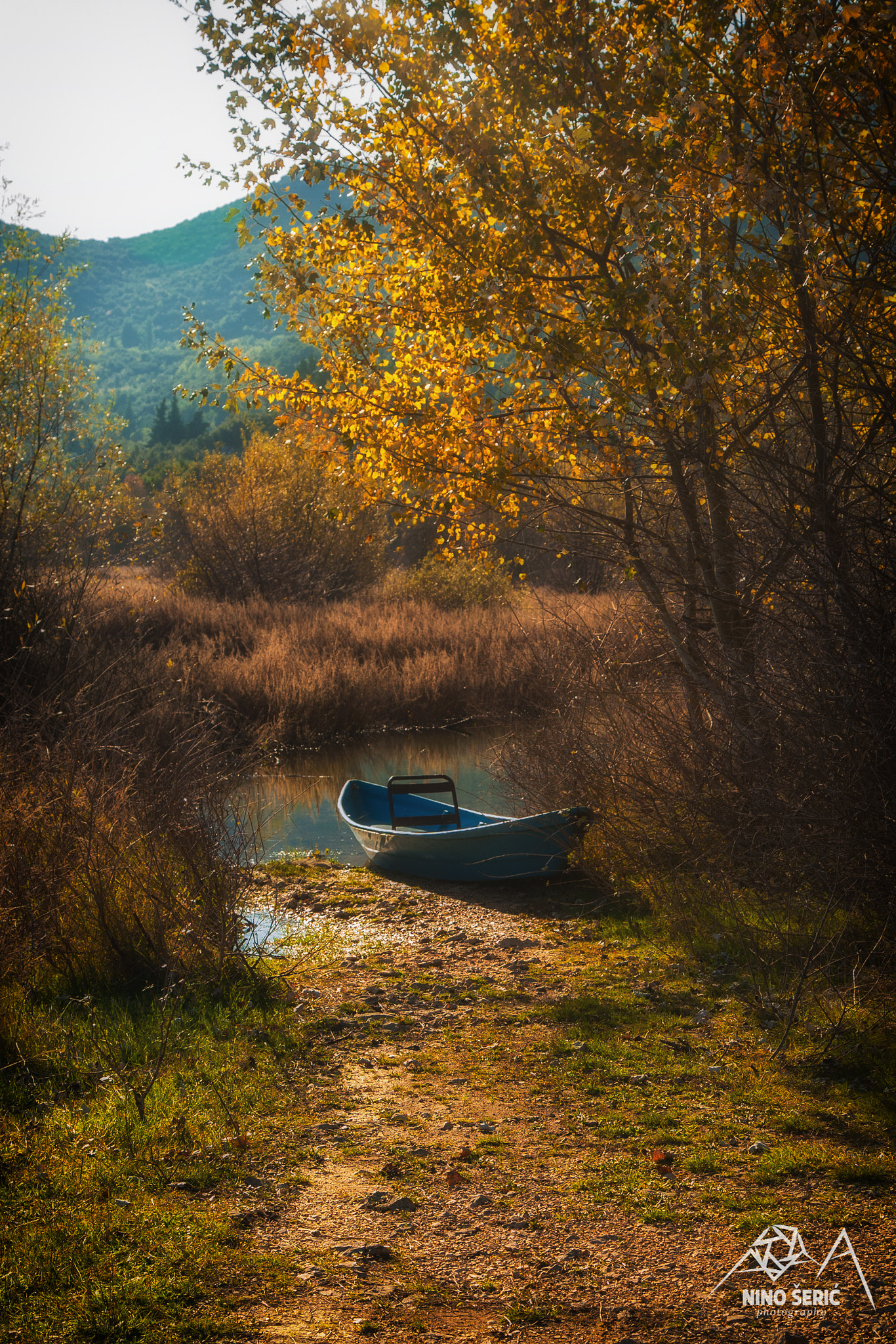 Canon EOS-1D Mark III sample photo. Boat on the matica river photography