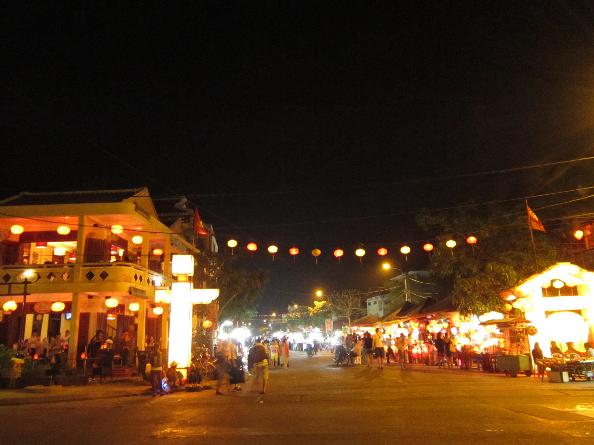 Canon PowerShot A3200 IS sample photo. Hoi an photography
