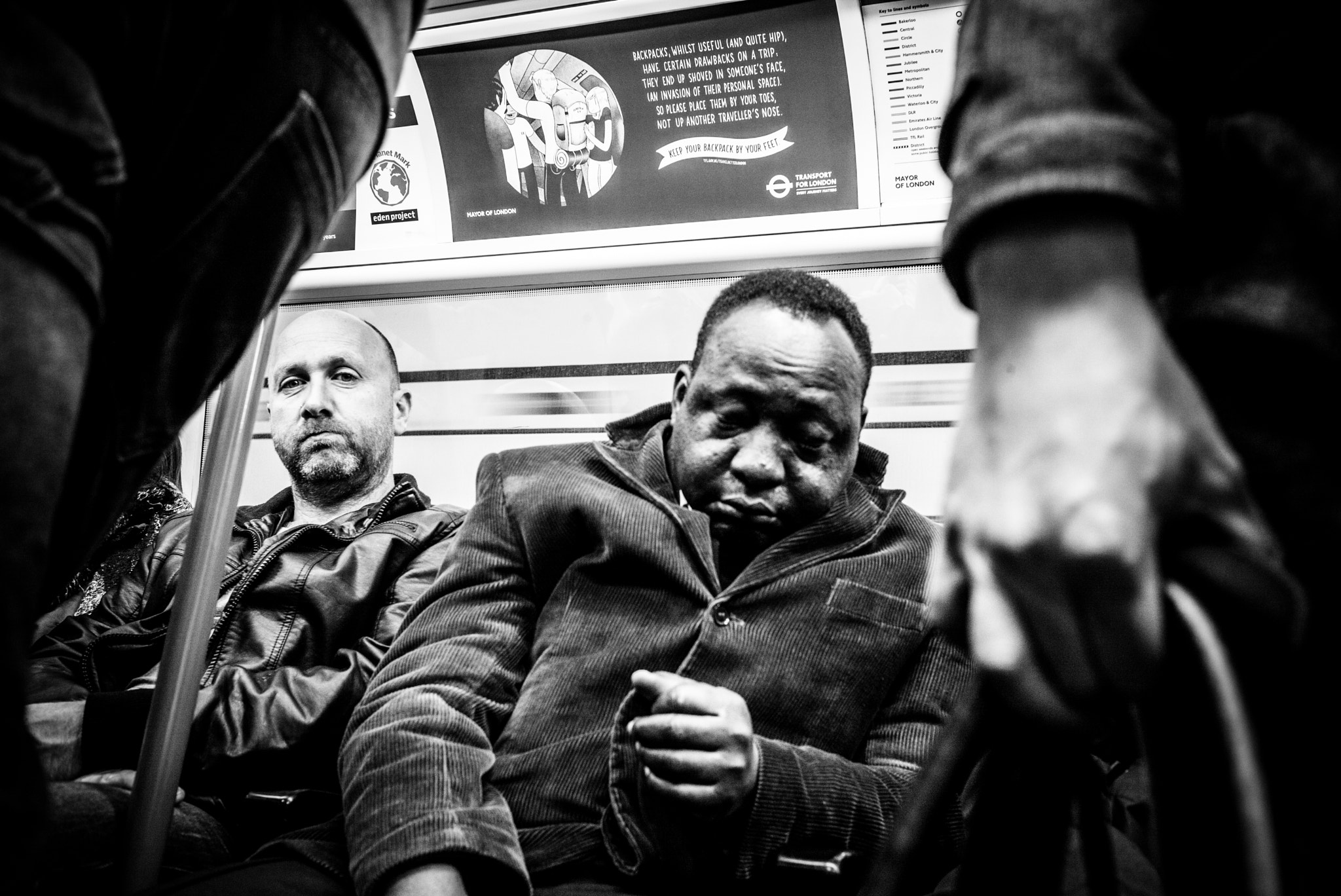 Summilux-M 1:1.4/35 sample photo. London tube photography