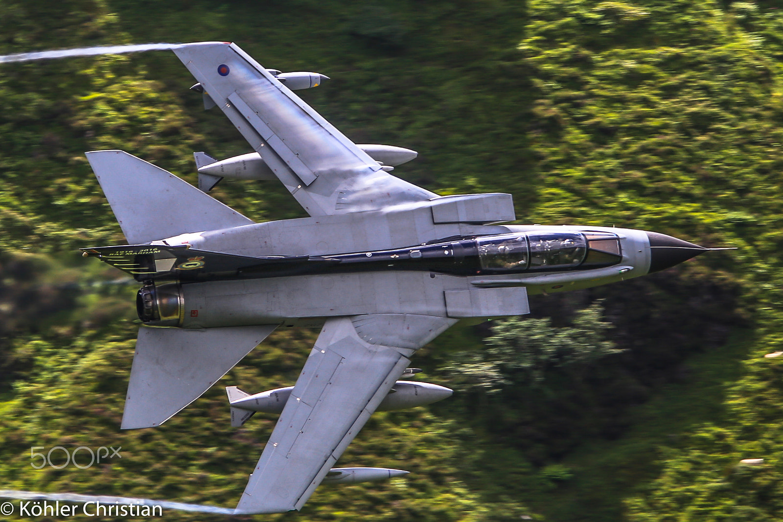 Sigma 150-500mm F5-6.3 DG OS HSM sample photo. Mach loop 2016 - tornado photography
