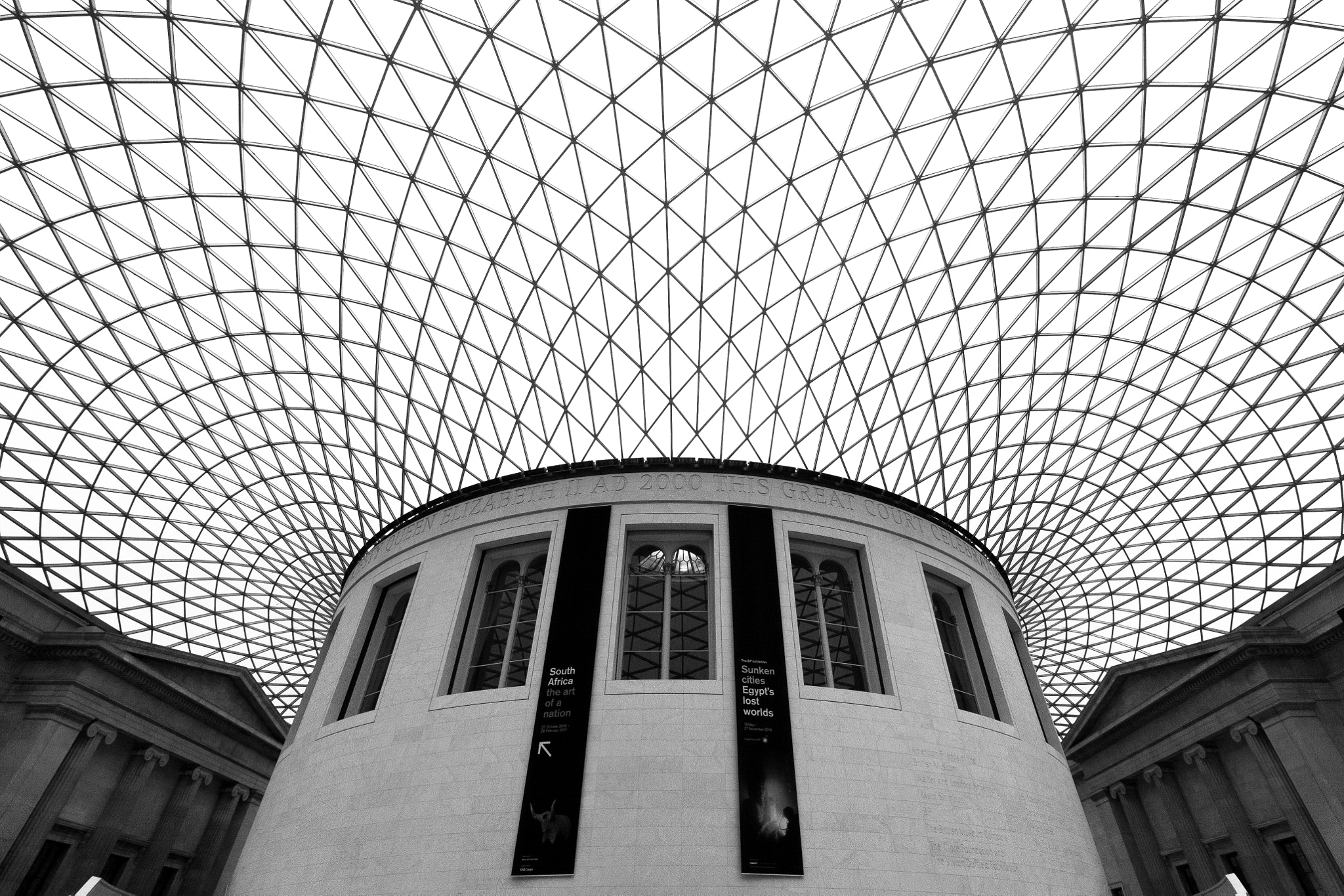 Canon EOS 450D (EOS Rebel XSi / EOS Kiss X2) + Canon EF-S 10-18mm F4.5–5.6 IS STM sample photo. London (great britain) photography