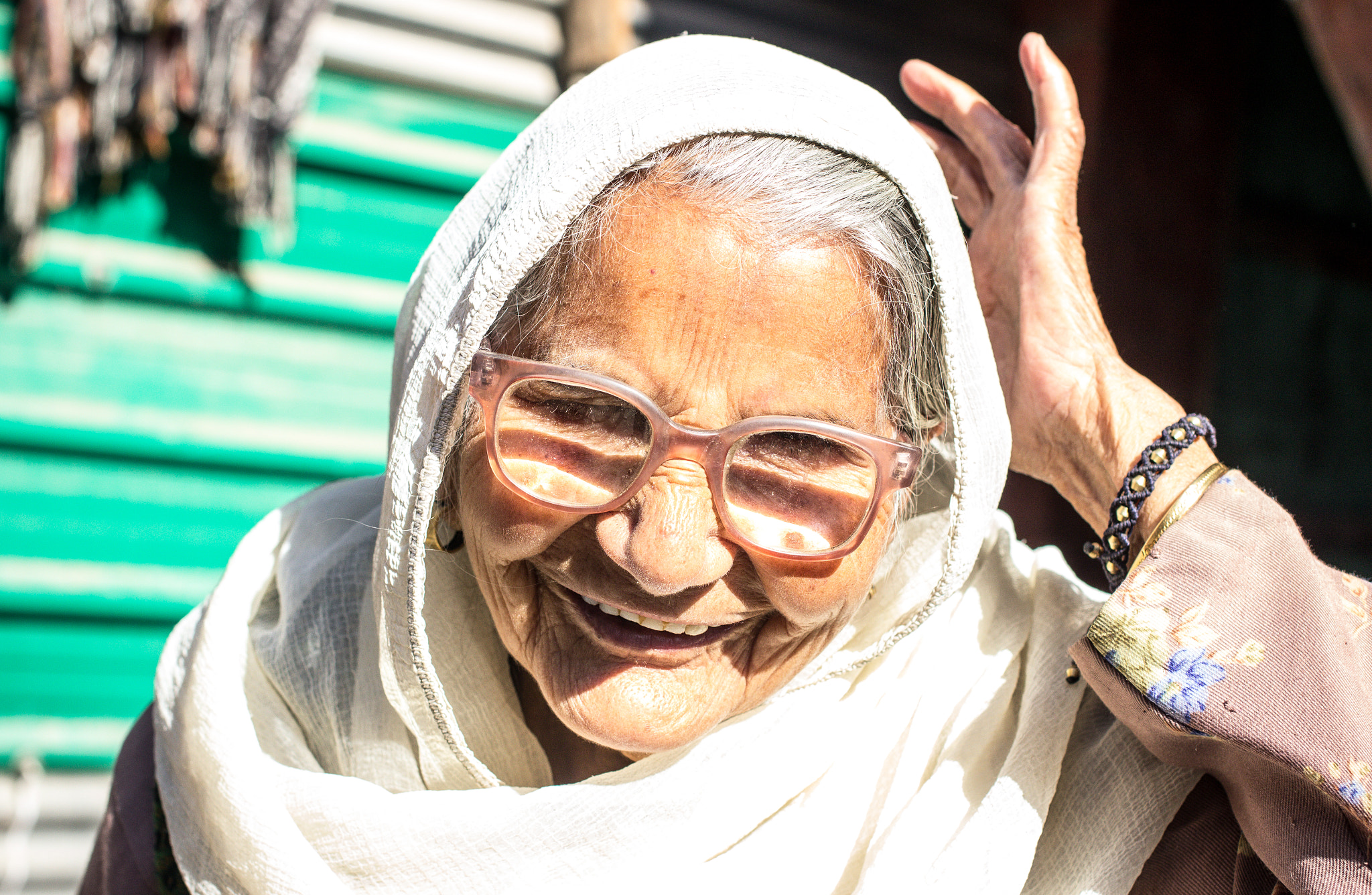 Canon EOS 600D (Rebel EOS T3i / EOS Kiss X5) + Canon EF 40mm F2.8 STM sample photo. Village_granny photography