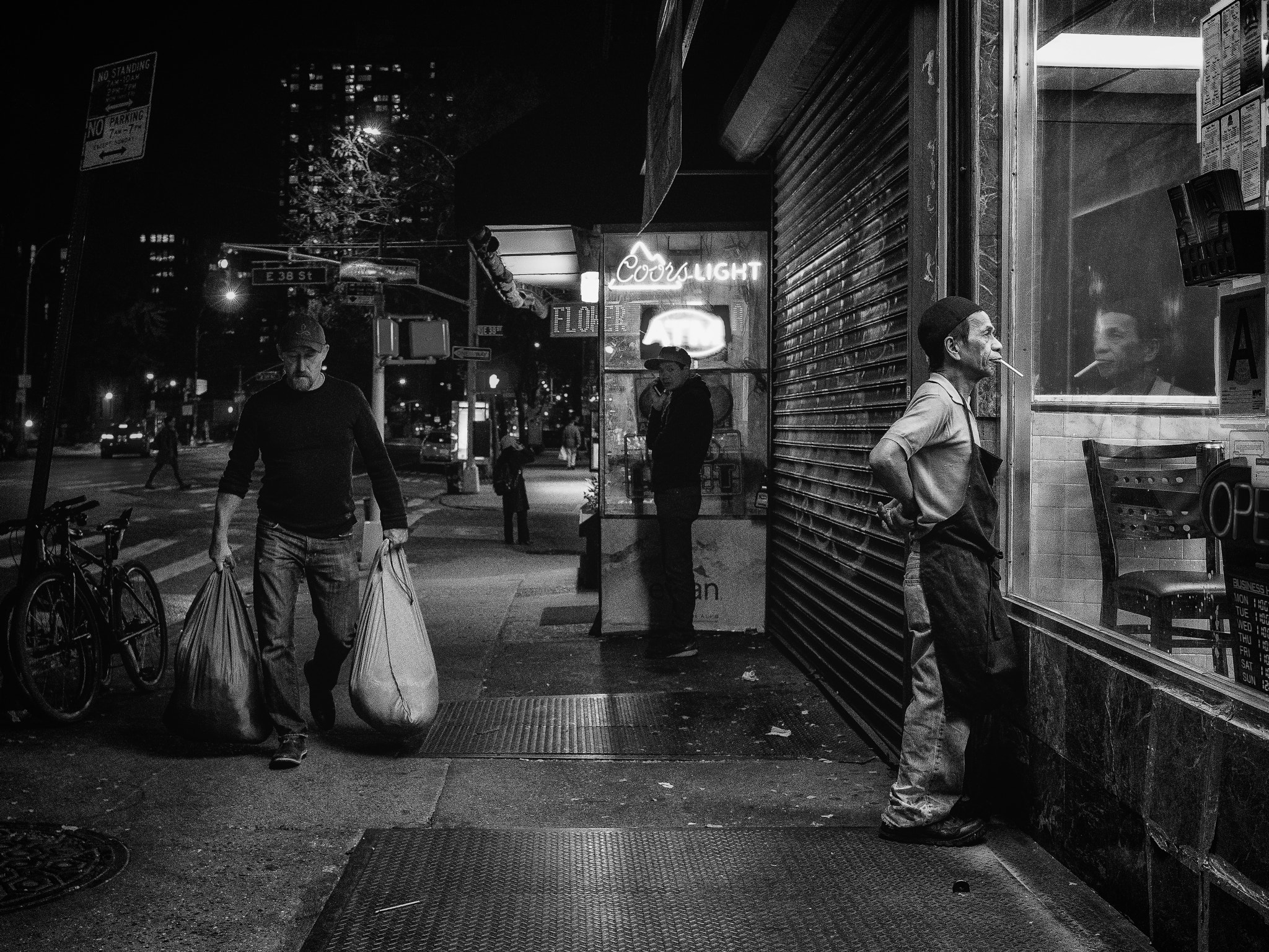 LEICA DG SUMMILUX 15/F1.7 sample photo. Late night face to face... (edit 2) photography