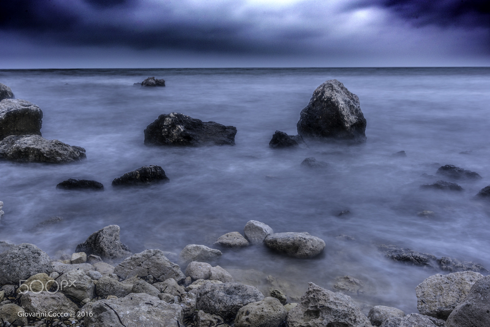 Nikon D810 + Tokina AT-X 17-35mm F4 Pro FX sample photo. Waves photography