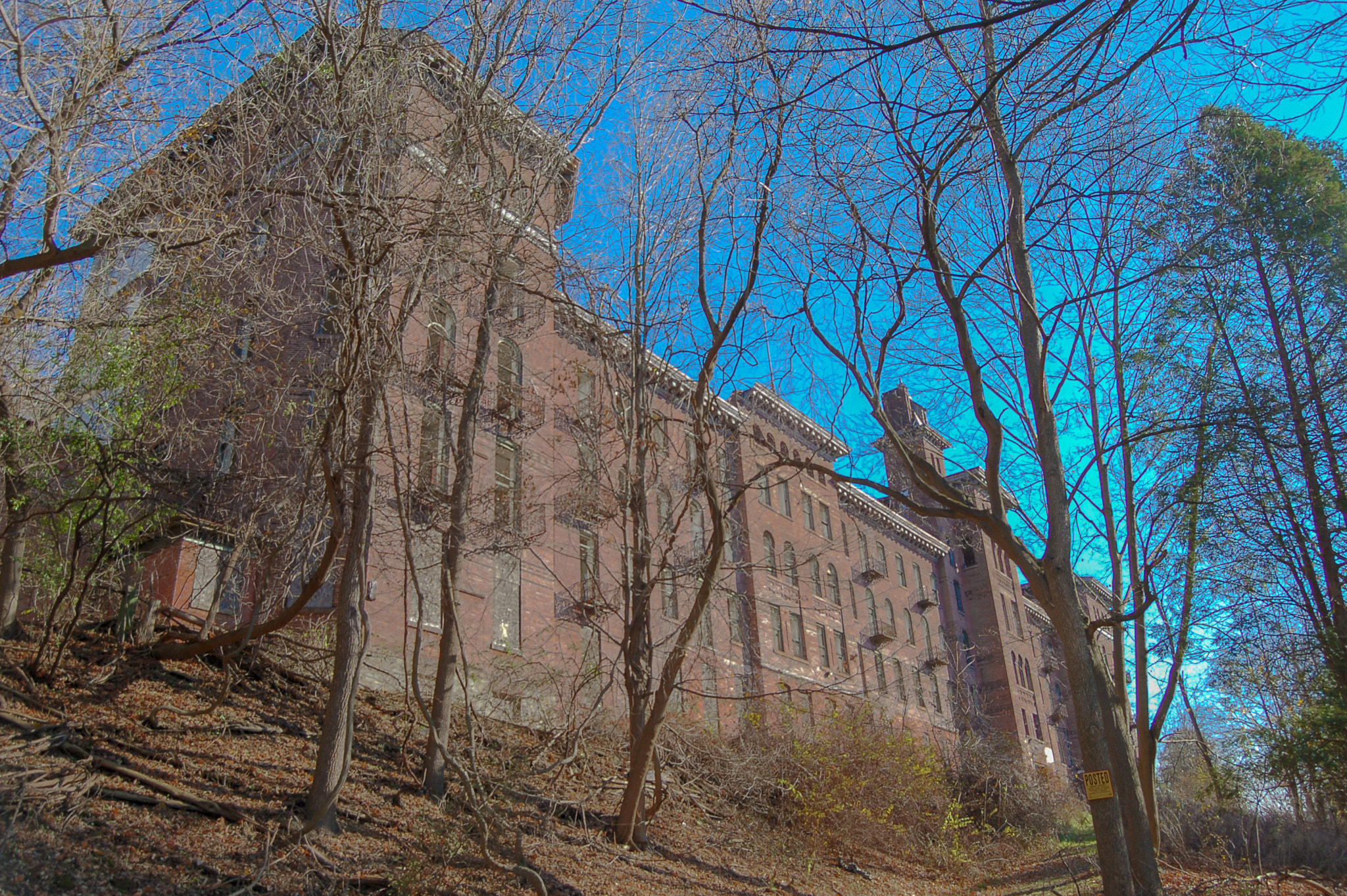 Nikon D50 sample photo. Sanatorium in the hills photography