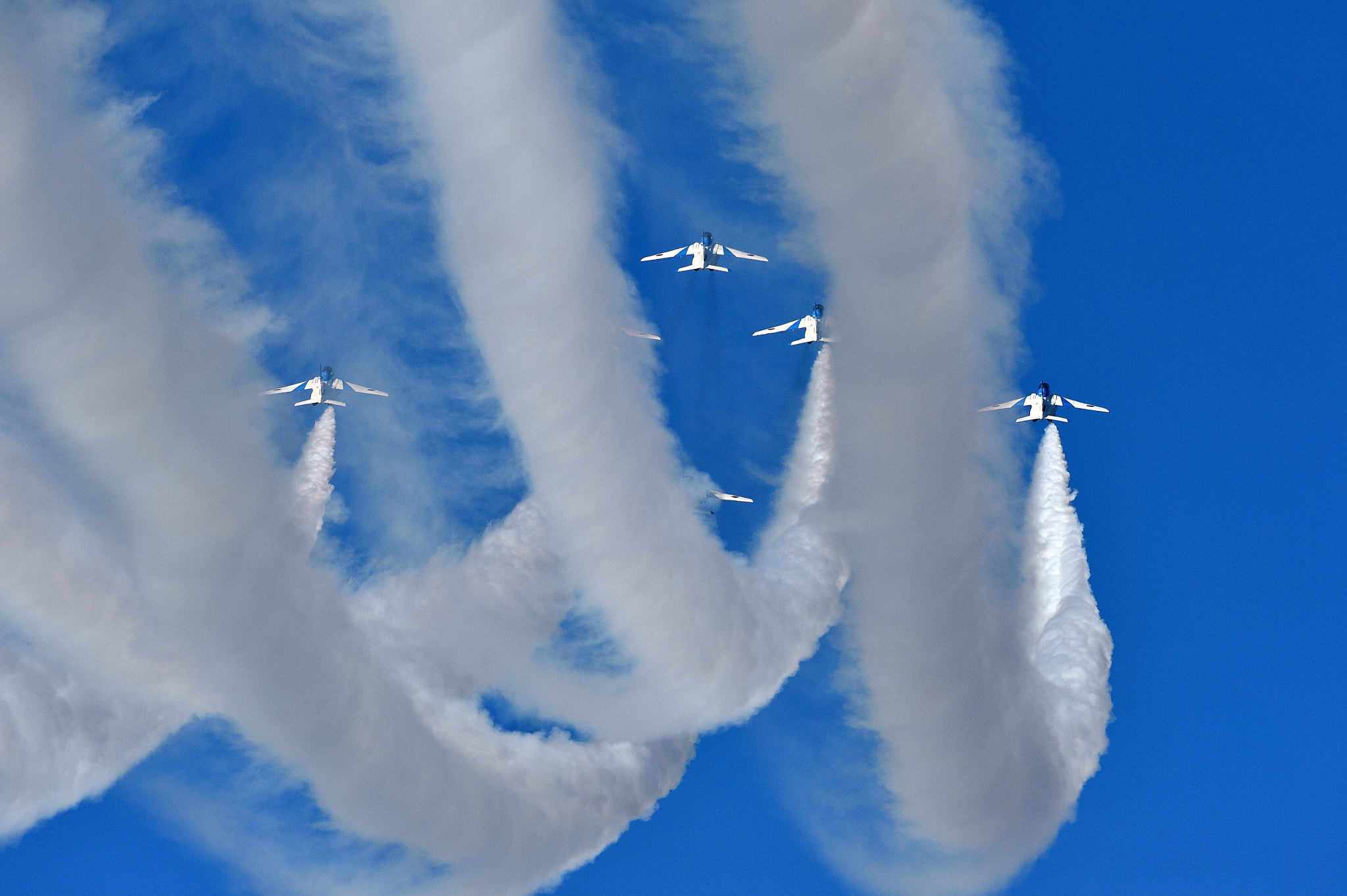 Nikon AF-S Nikkor 200-500mm F5.6E ED VR sample photo. Blue impulse photography