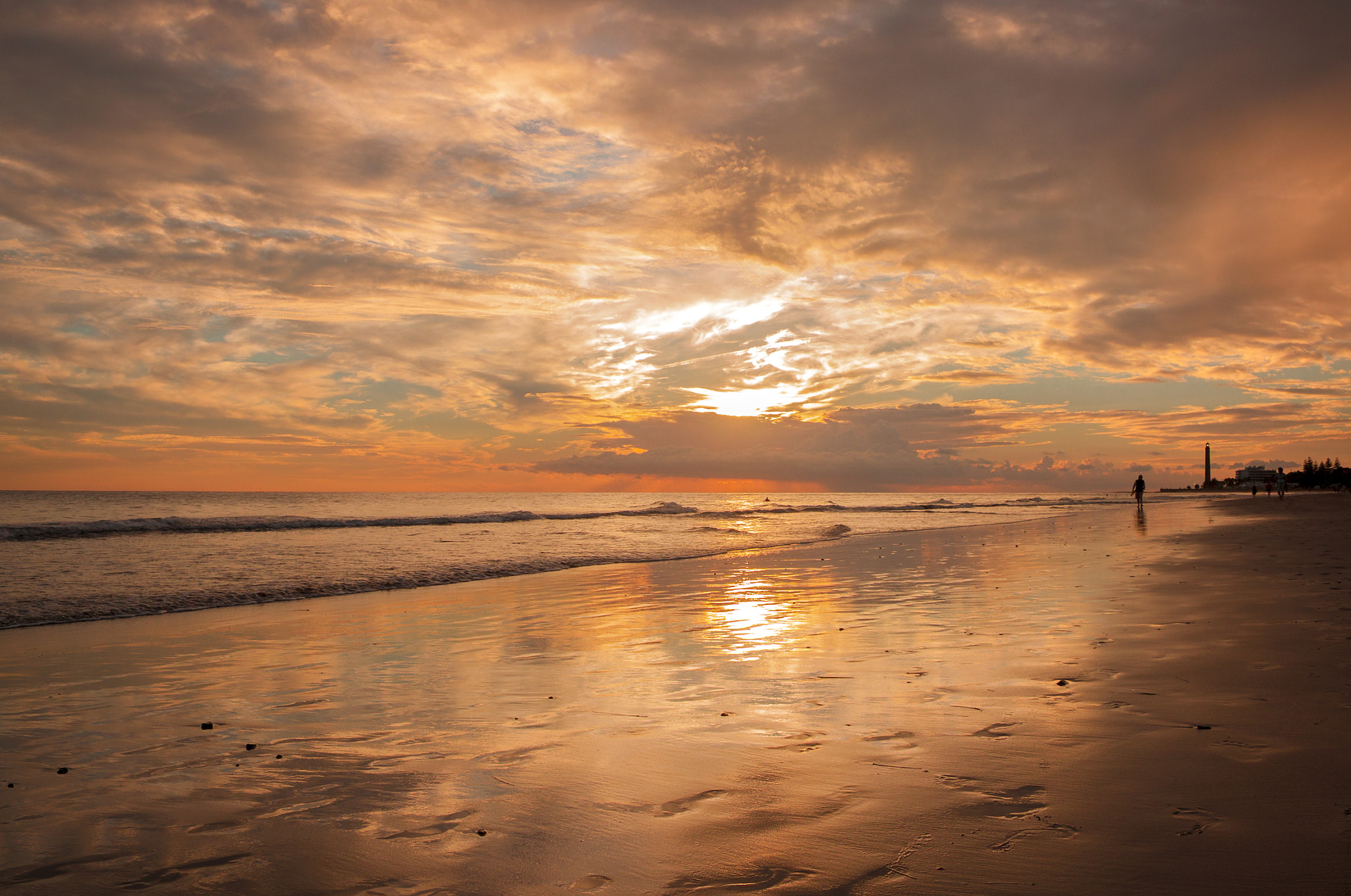Canon EF-S 17-55mm F2.8 IS USM sample photo. Atardecer en gran canaria photography