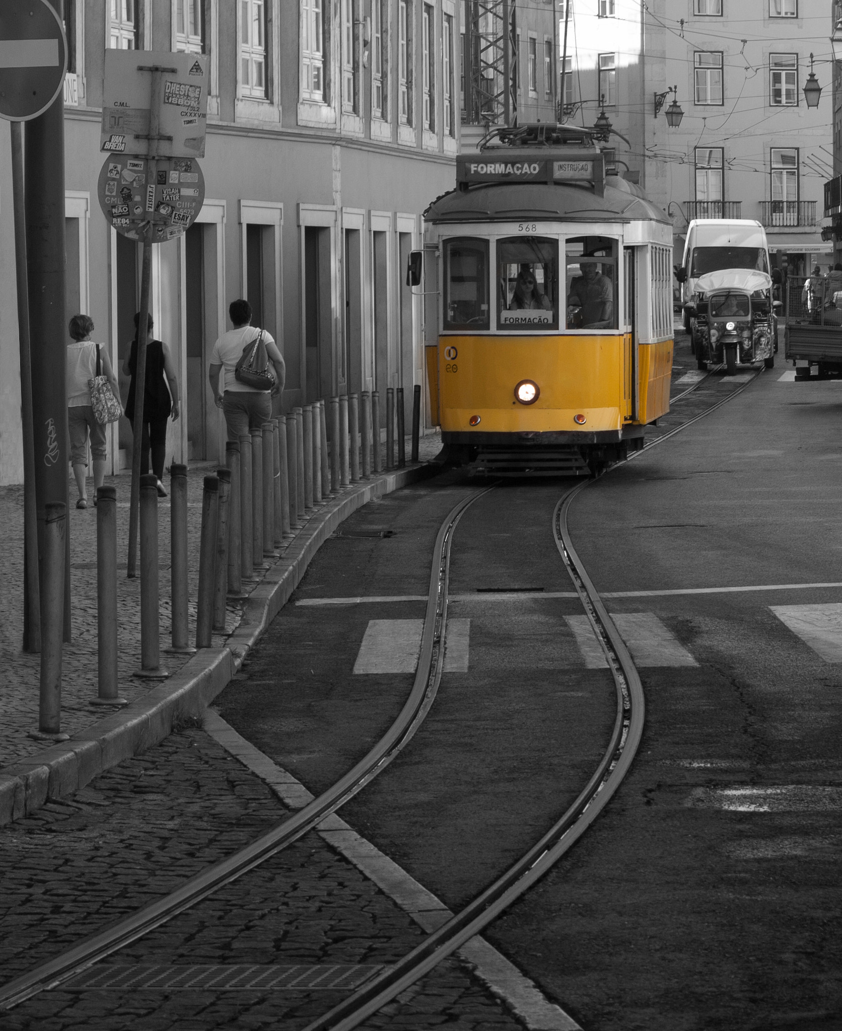 Panasonic Lumix DMC-L10 sample photo. Lisbon tram photography