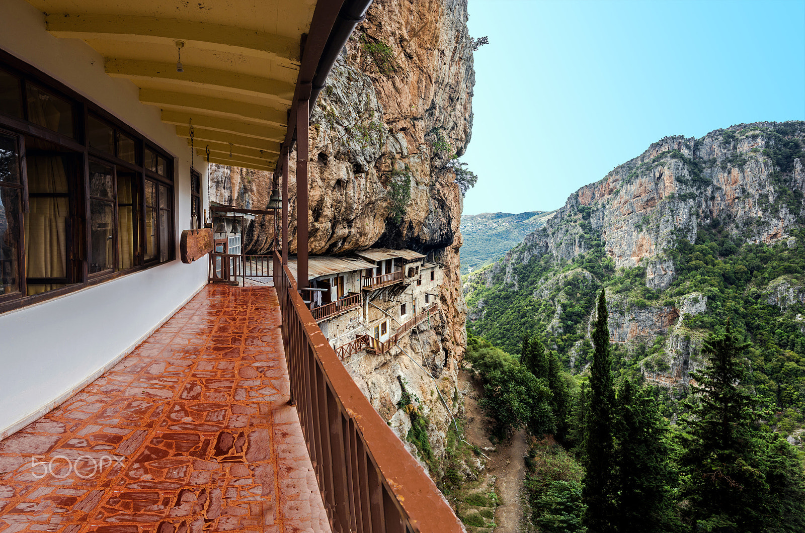 Canon EOS 650D (EOS Rebel T4i / EOS Kiss X6i) + Sigma 18-50mm f/2.8 Macro sample photo. Monastery in the rock_greece photography