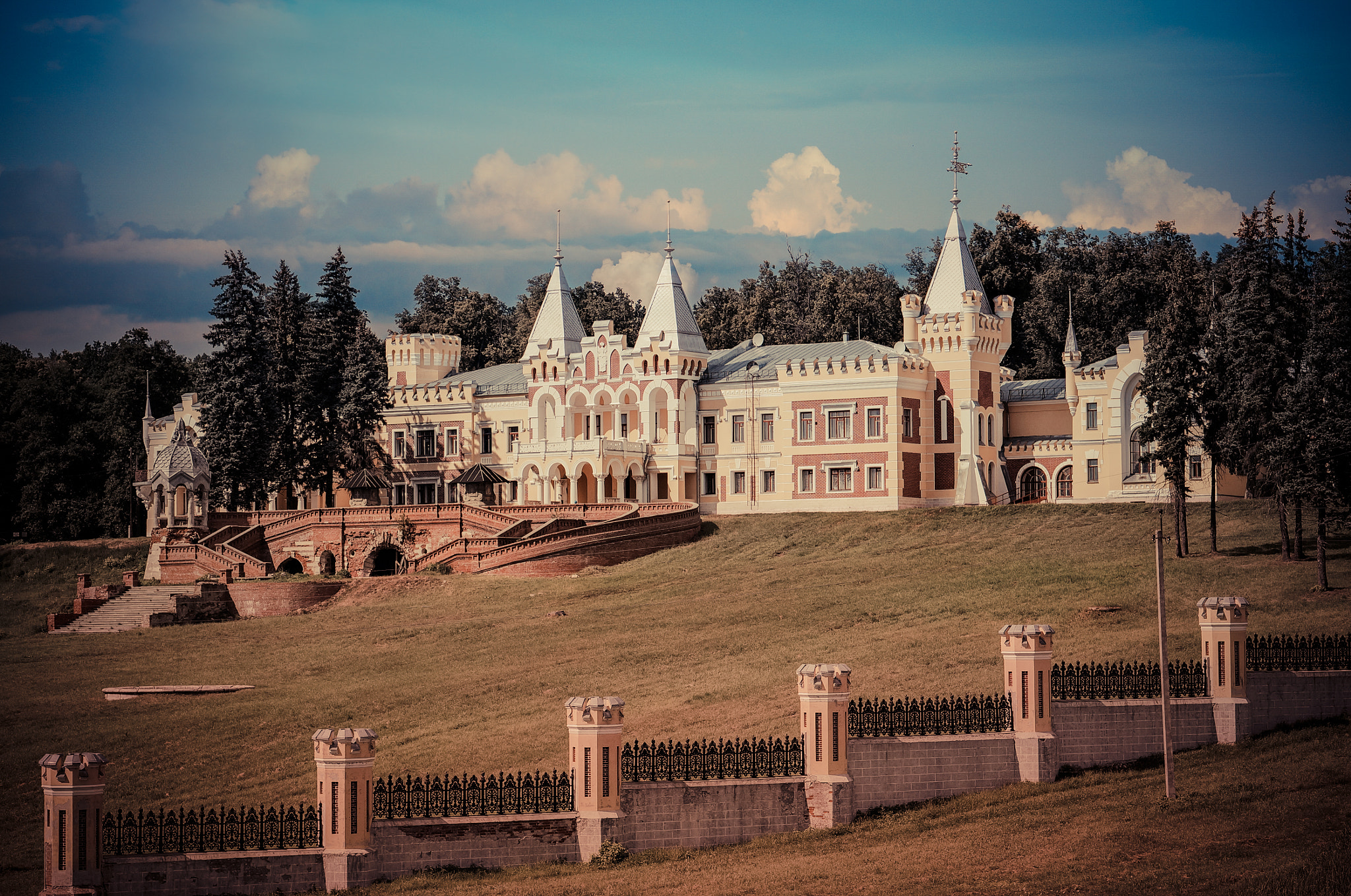 Sony Alpha NEX-6 + E 50mm F1.8 OSS sample photo. The palace of baron von derviz. photography