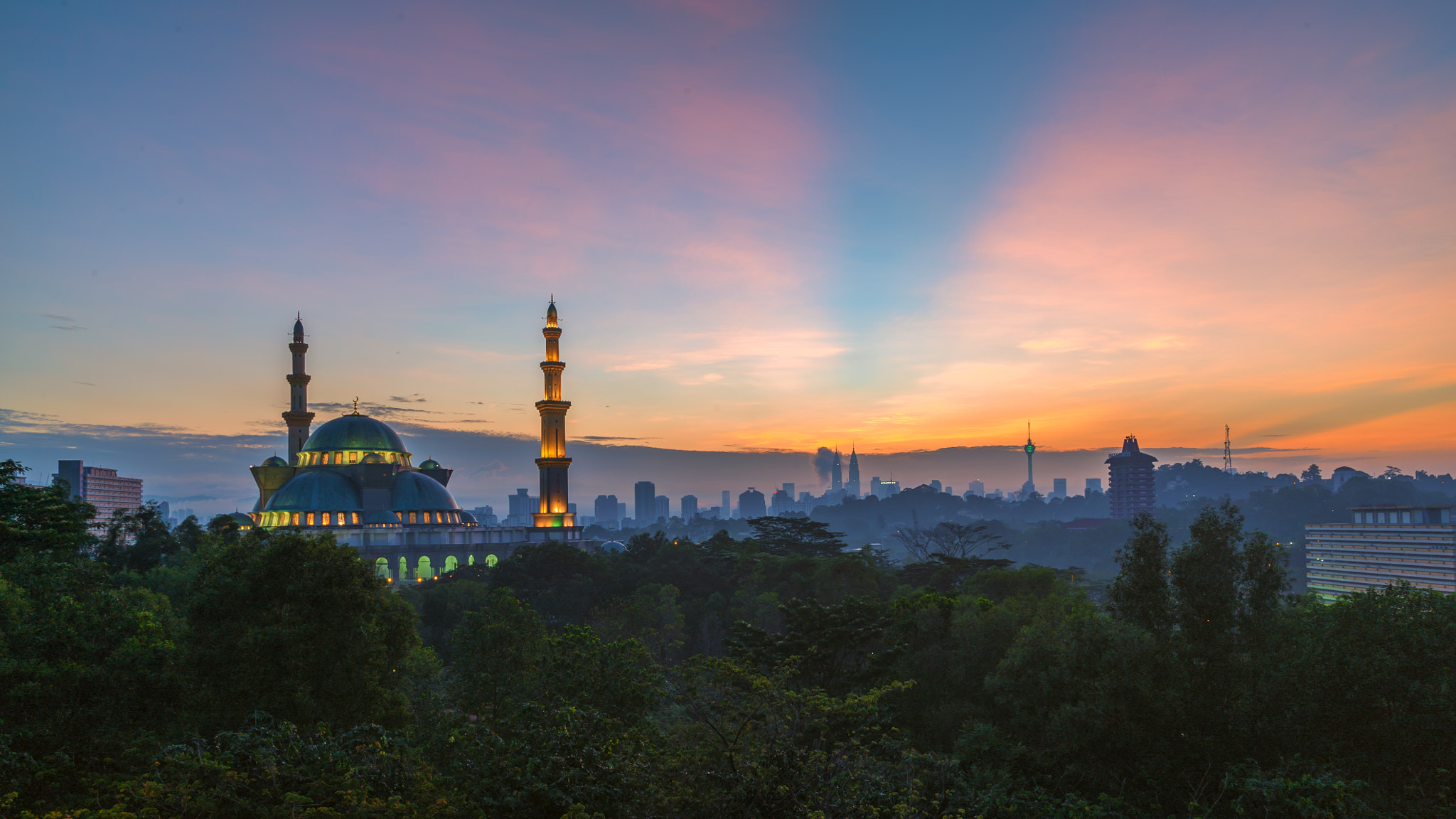 Sony a7S II + Sony FE 24-70mm F2.8 GM sample photo. Majestic blue hour sunrise at the federal territory mosque or ma photography