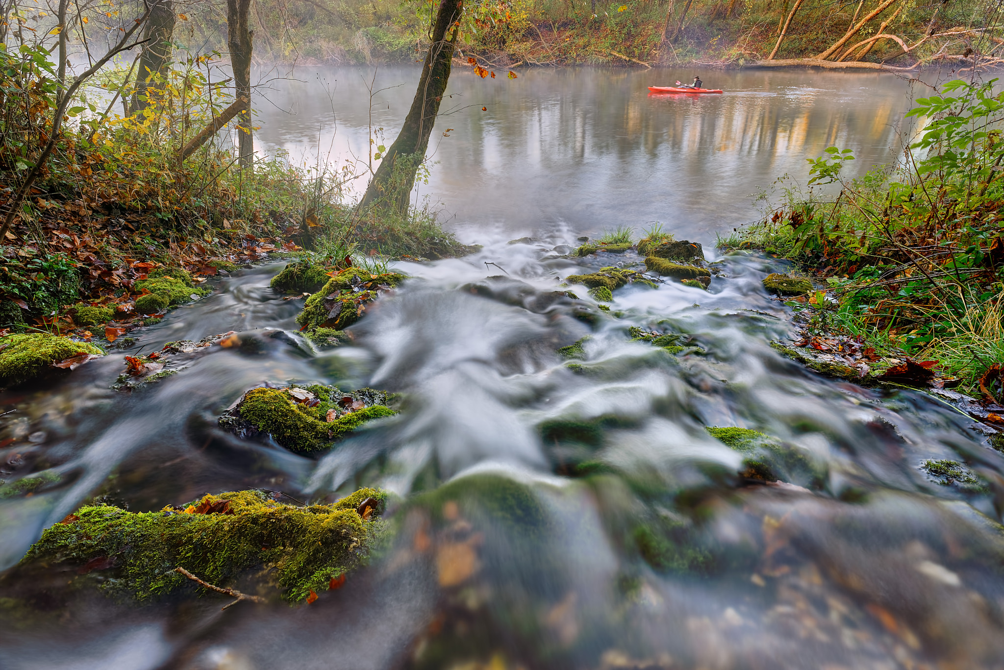 Nikon D610 + Nikon AF Nikkor 20mm F2.8D sample photo. Falling springs photography