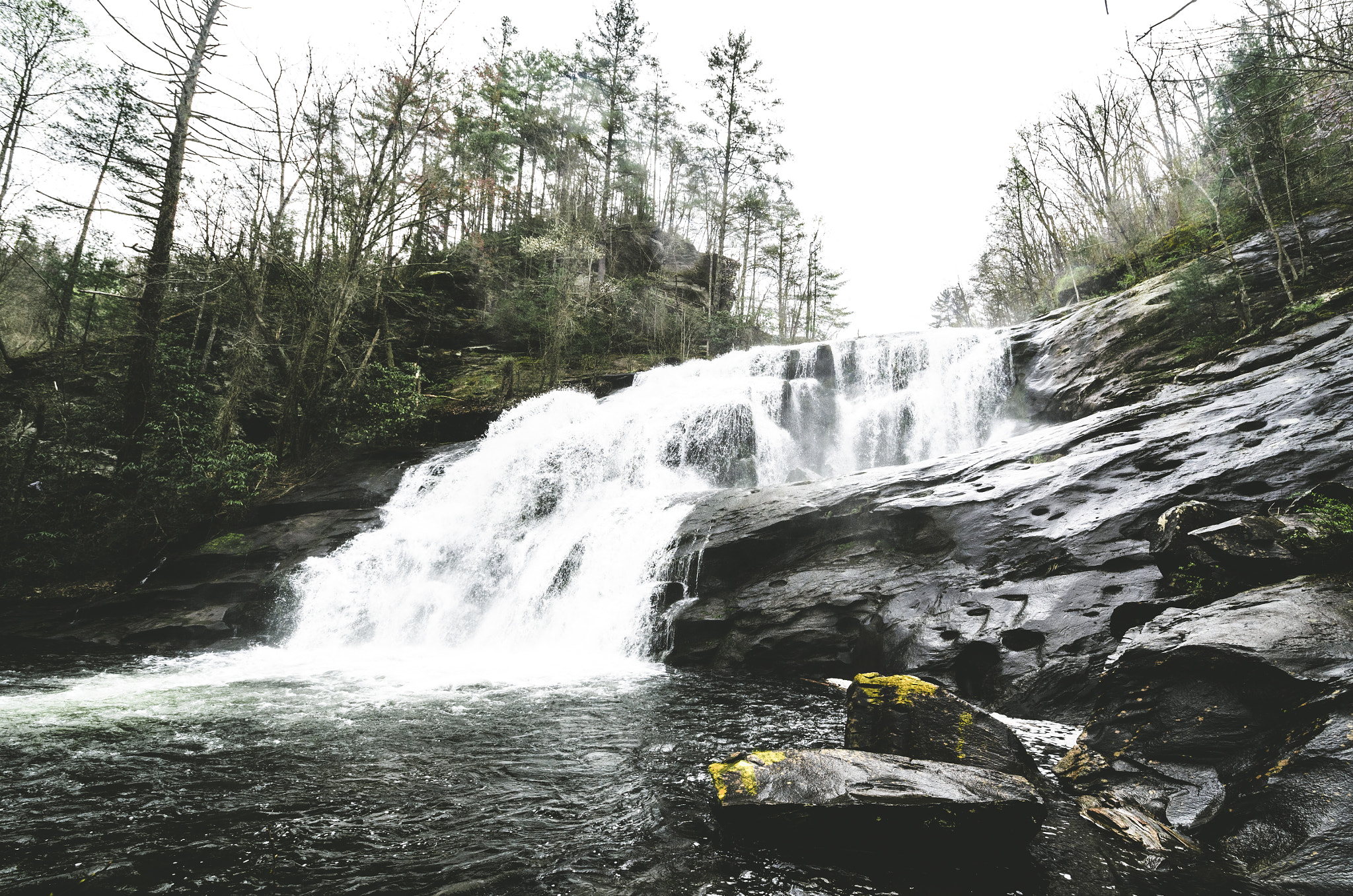 Samyang 14mm F2.8 ED AS IF UMC sample photo. Slippery rocks photography