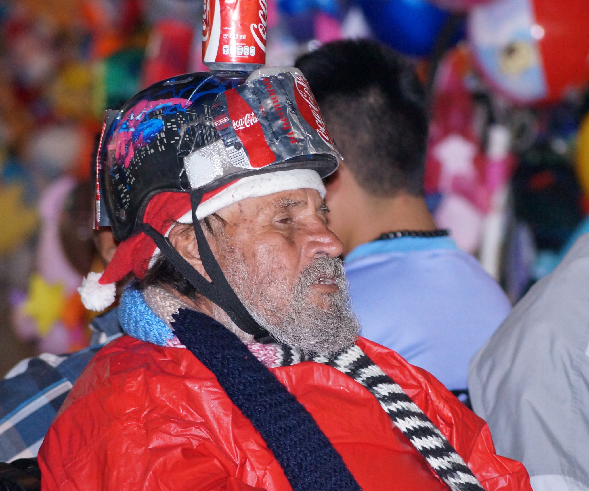 Sony DT 55-200mm F4-5.6 SAM sample photo. Señor coca -cola photography