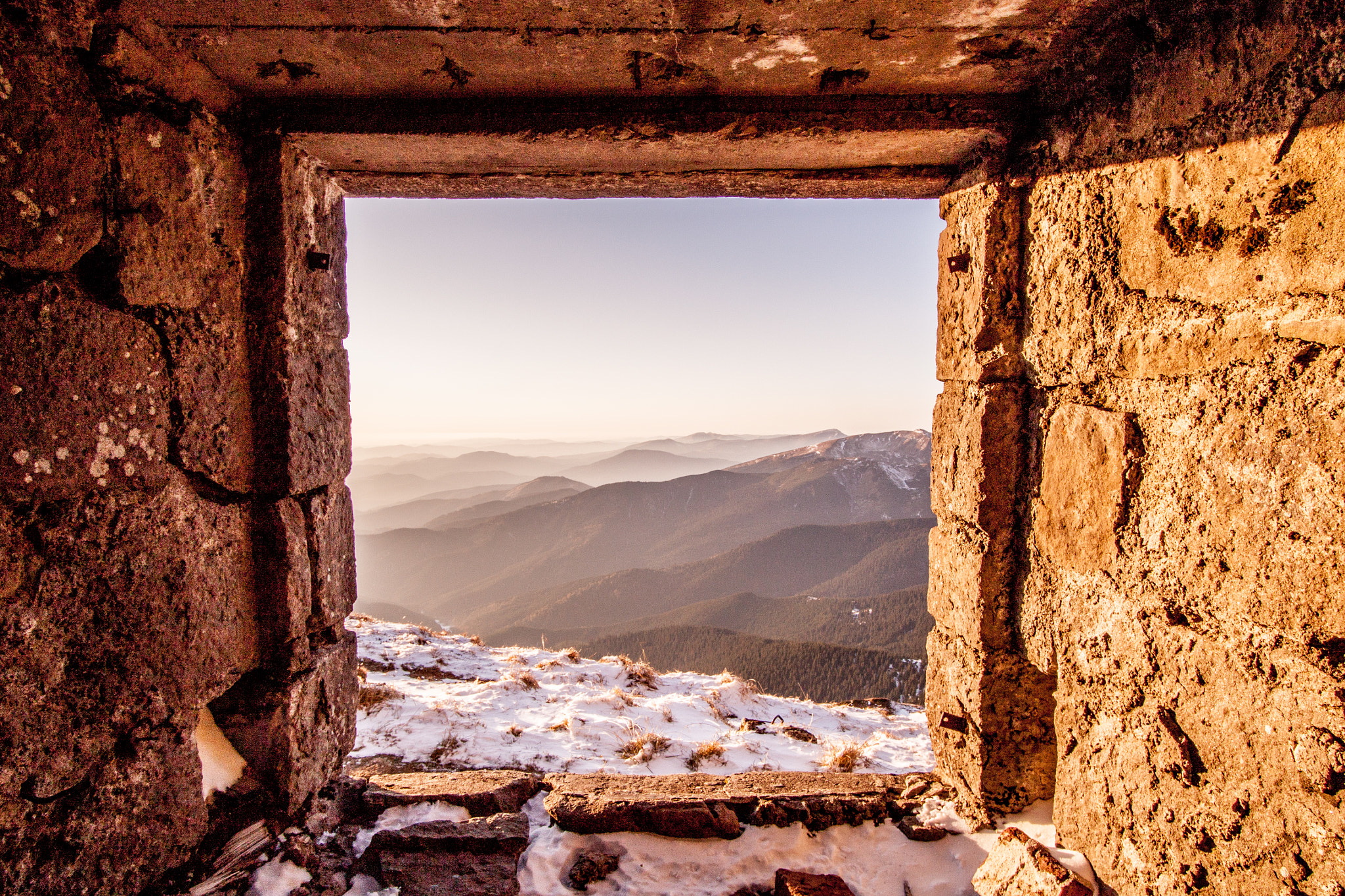 Canon EF-S 10-22mm F3.5-4.5 USM sample photo. Carpathians photography