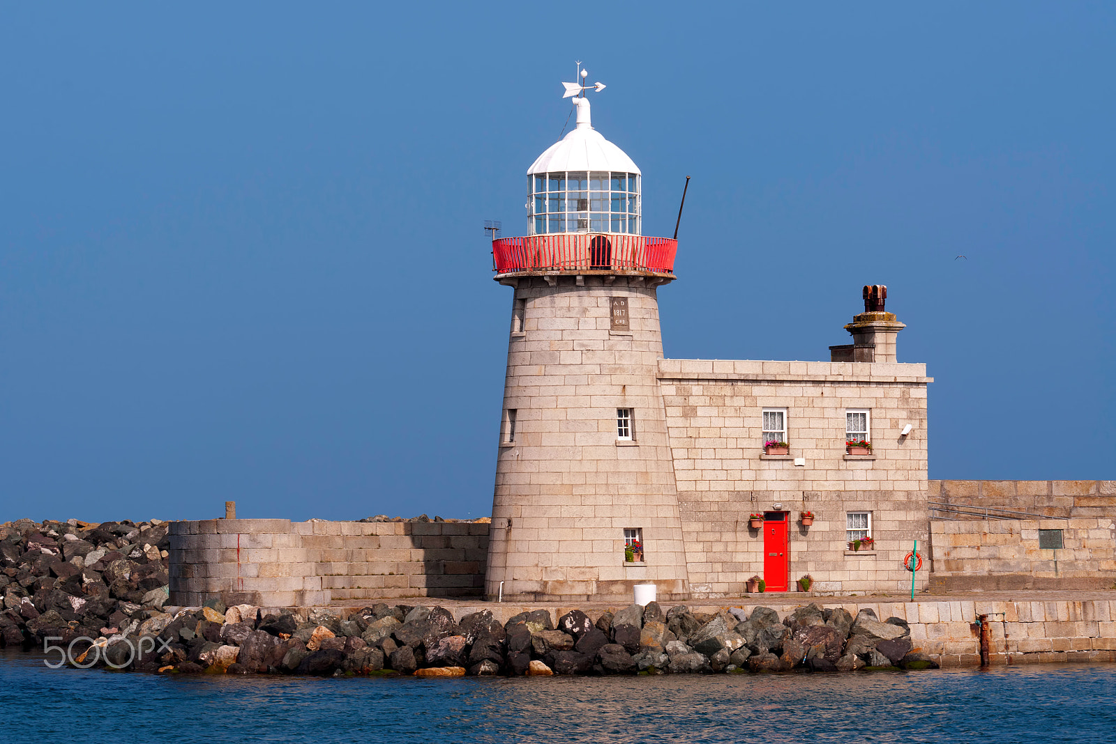Nikon D5000 sample photo. Howth lighthouse in county dublin, ireland photography