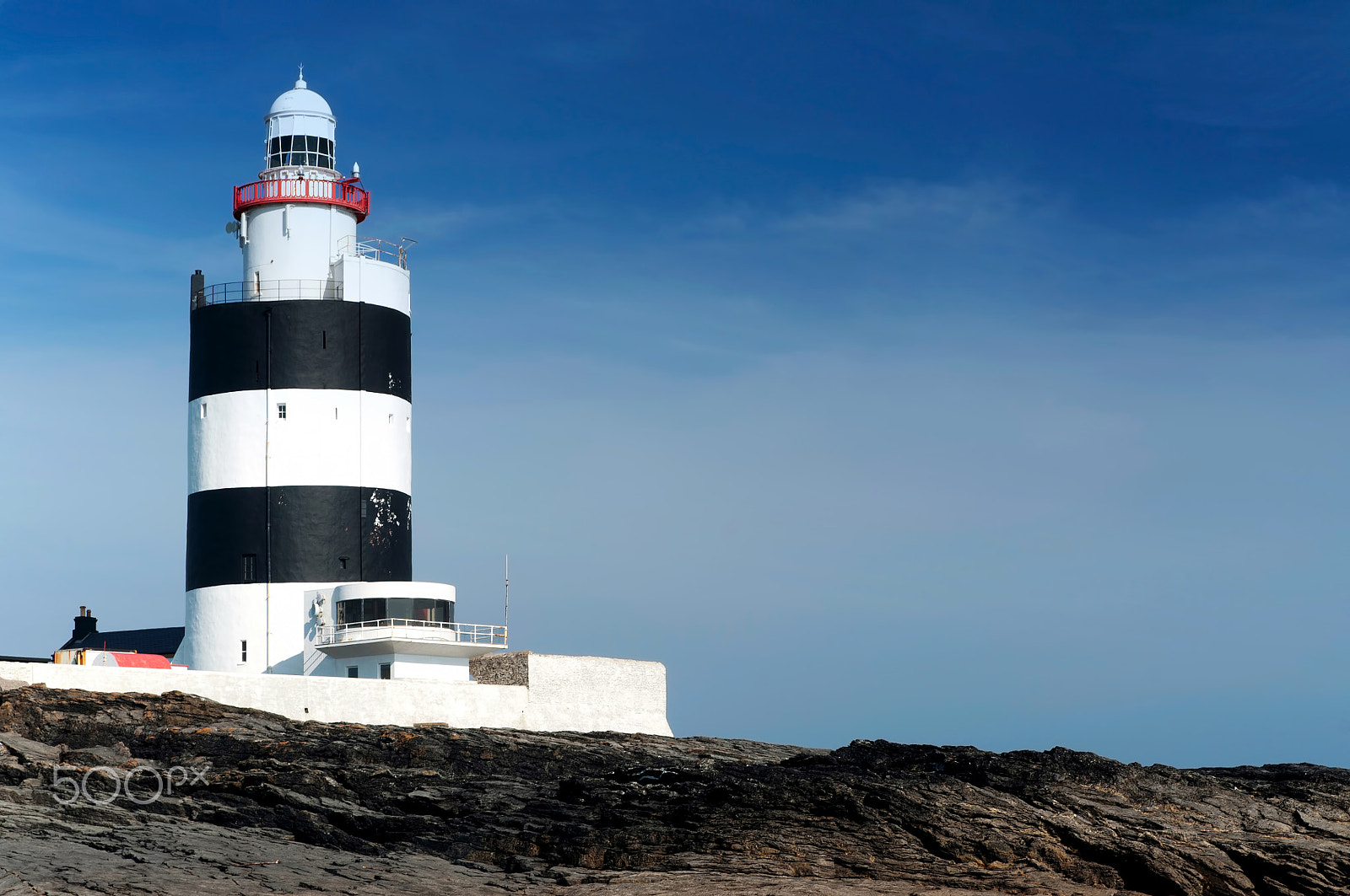 Nikon D5000 + Nikon AF-S DX Nikkor 16-85mm F3.5-5.6G ED VR sample photo. Lighthouse at hook head, county wexford photography