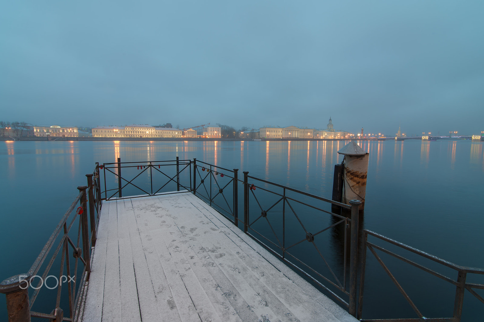 Tokina AT-X 16-28mm F2.8 Pro FX sample photo. Winter morning photography
