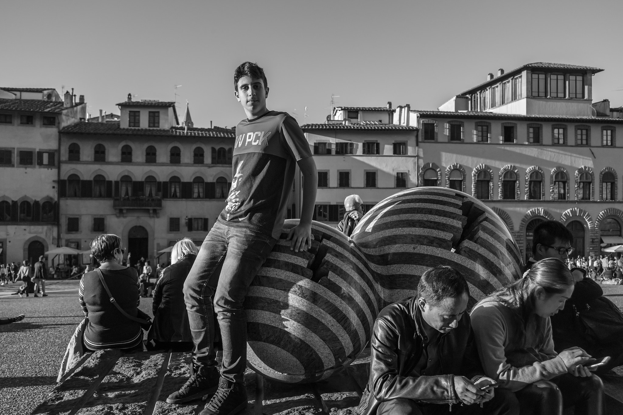 Leica M9 + Elmarit-M 28mm f/2.8 (III) sample photo. Firenze, piazza dei pitti photography