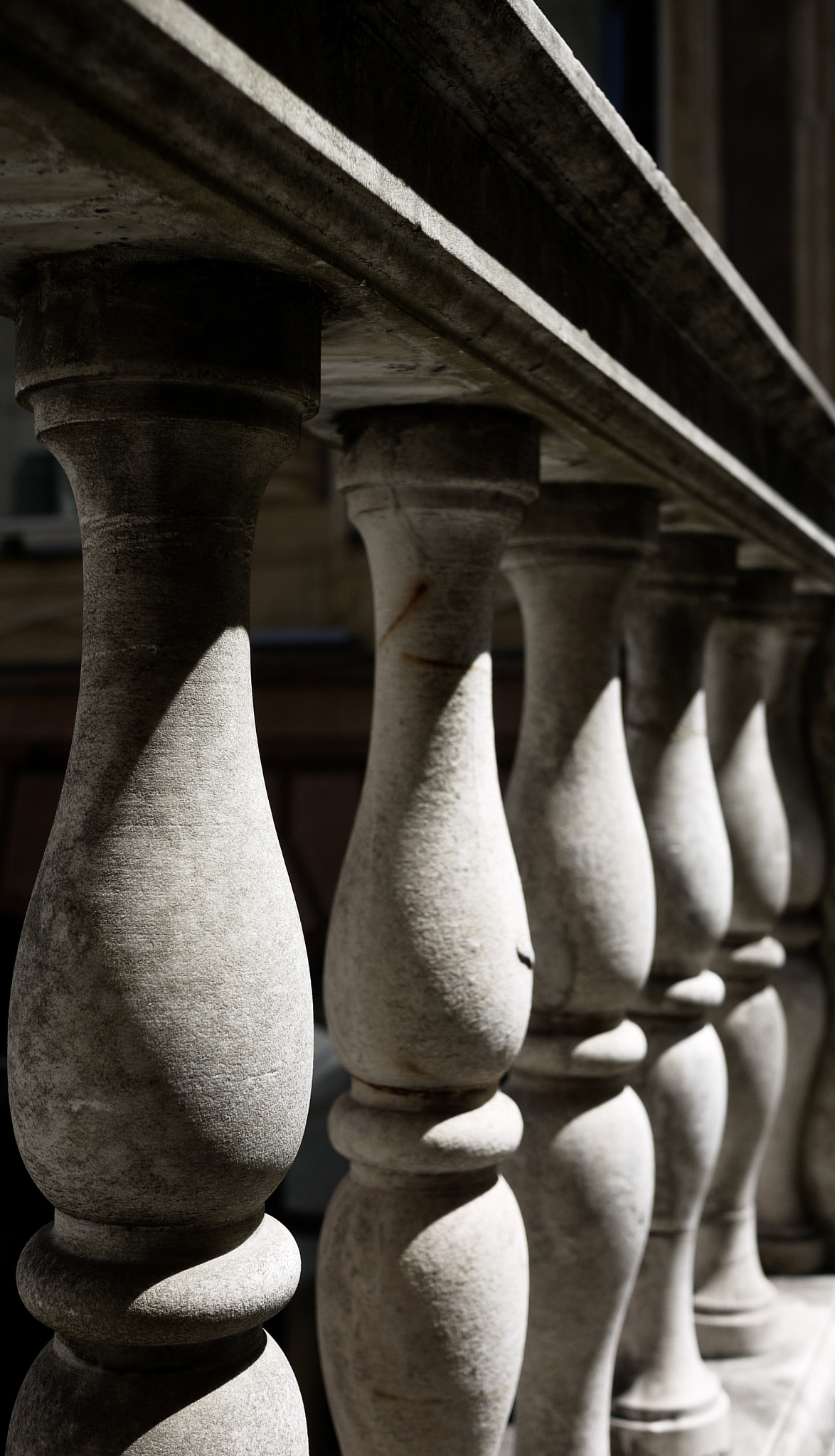 Panasonic Lumix DMC-G2 + Panasonic Lumix G 20mm F1.7 ASPH sample photo. Balustrade photography