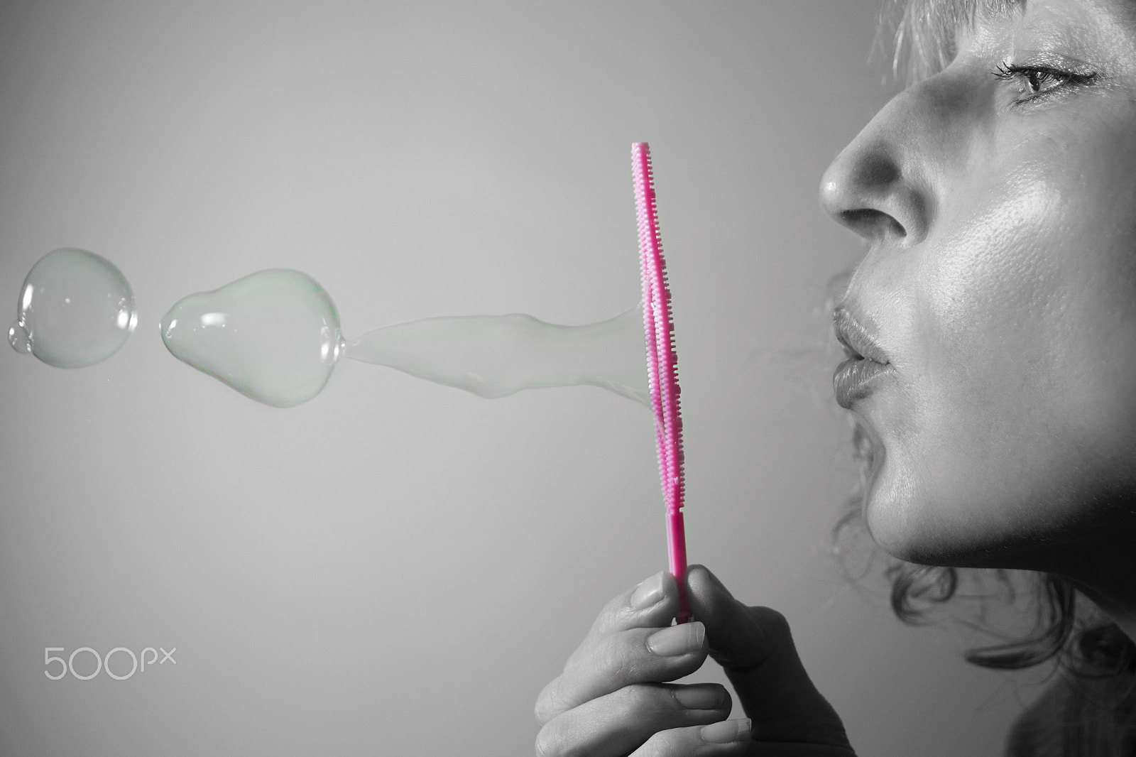 Nikon D500 sample photo. Blowing bubbles photography