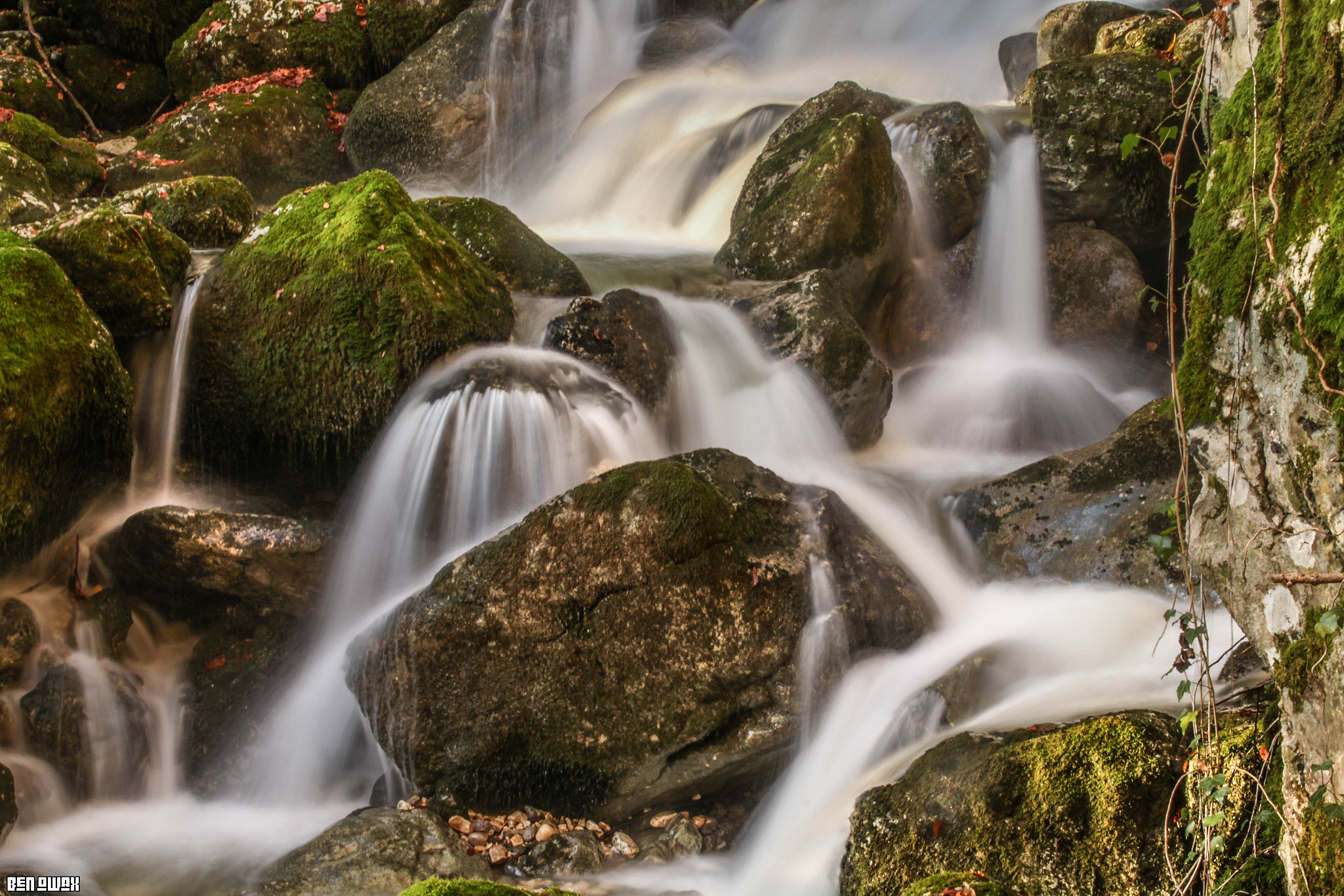 Canon EOS 1200D (EOS Rebel T5 / EOS Kiss X70 / EOS Hi) sample photo. Doriaz waterfall photography