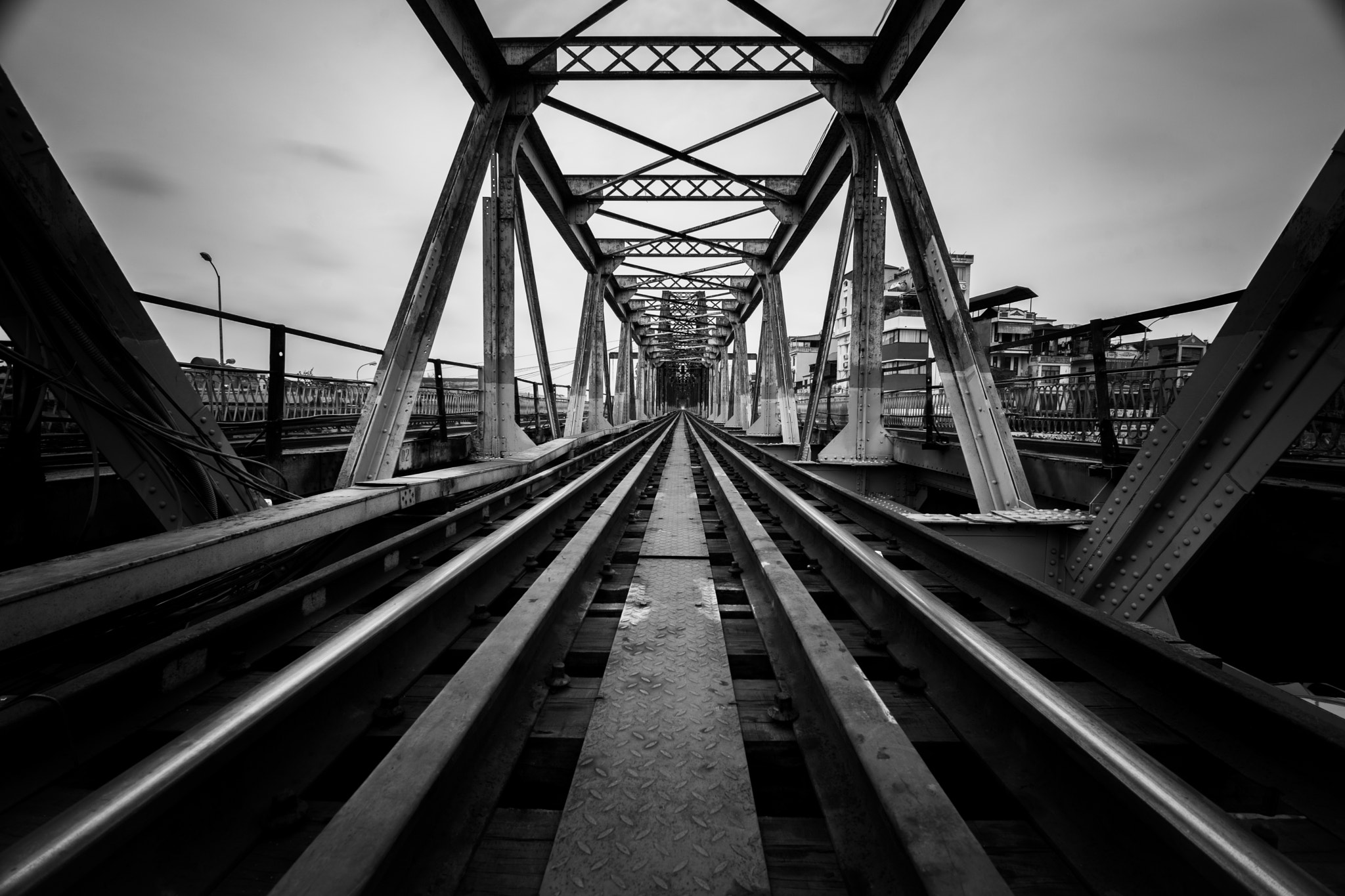 11-16mm F2.8 sample photo. Hanoi photography