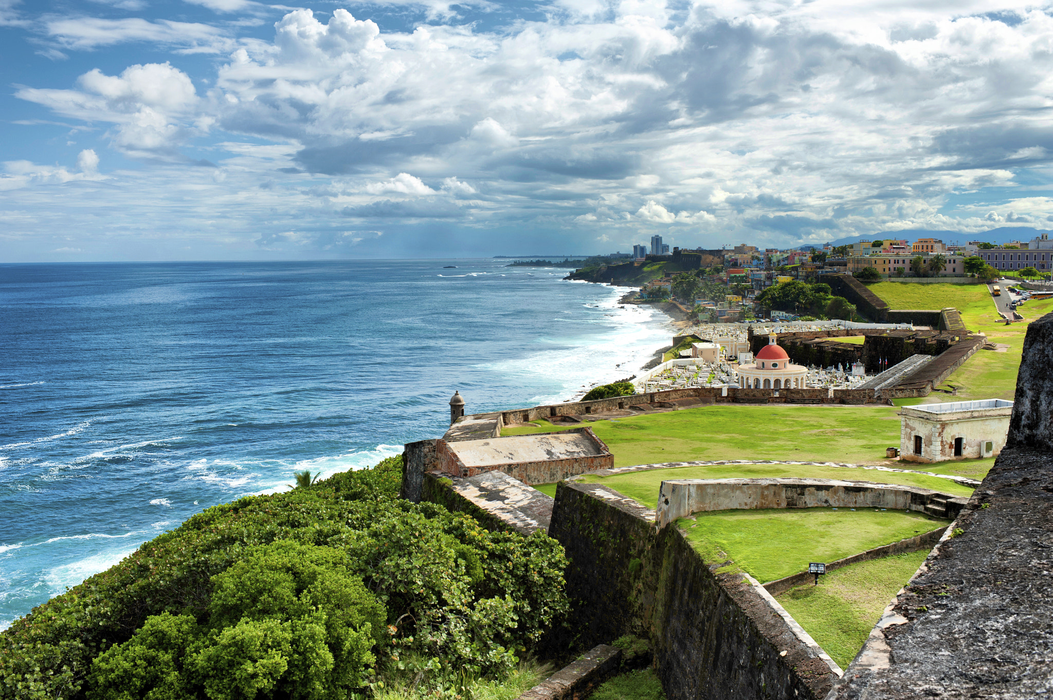 Nikon D700 + Nikon AF-S Nikkor 35mm F1.4G sample photo. Puerto rico photography
