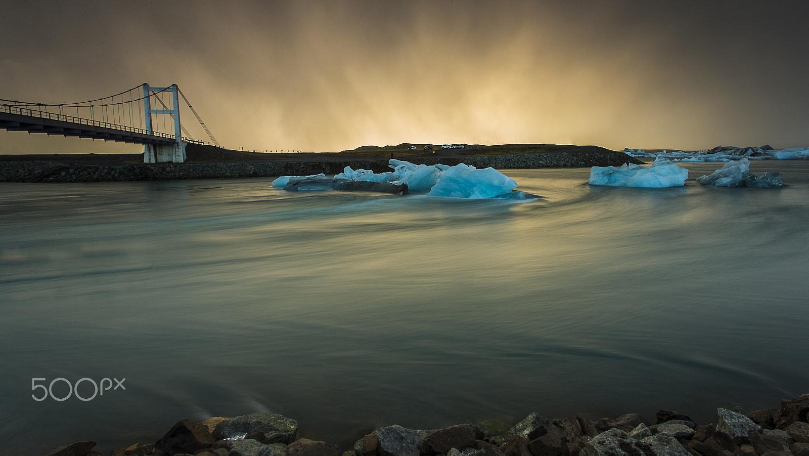 Canon EOS-1D X + Canon EF 17-40mm F4L USM sample photo. Jökulsárlón glacial lagoon photography