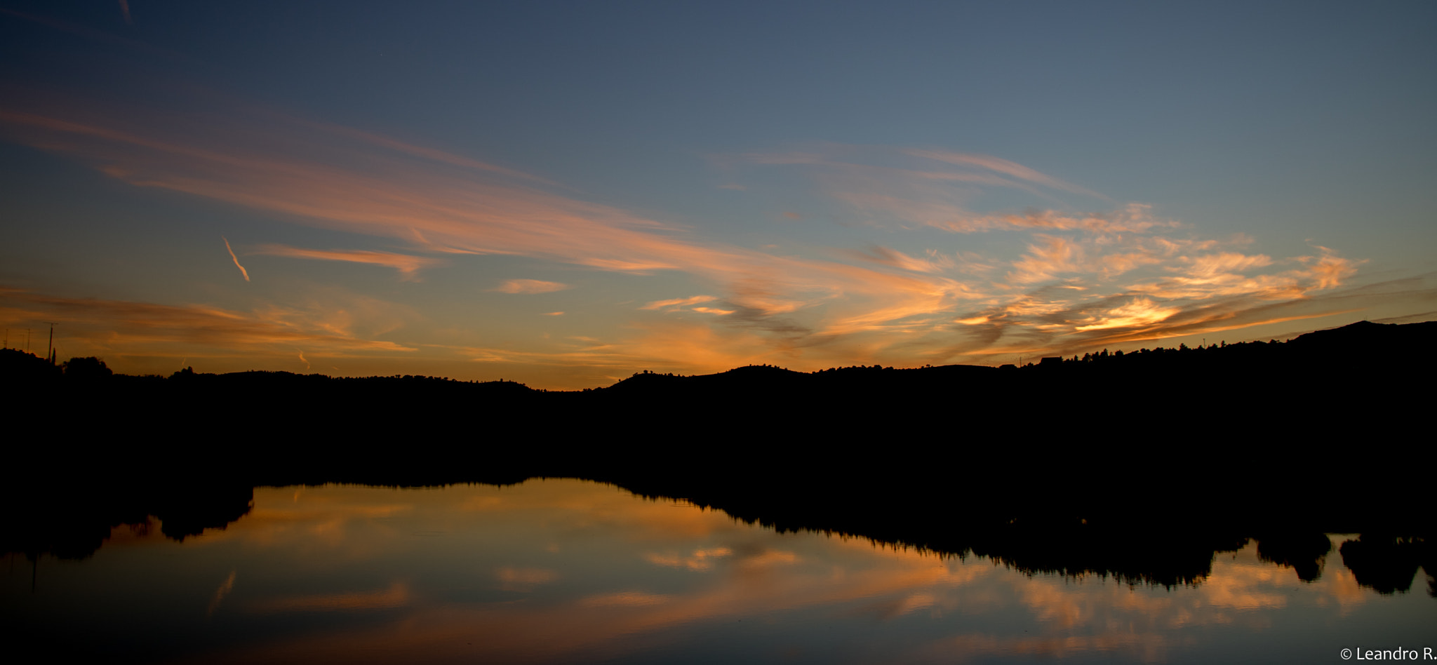Canon EOS 760D (EOS Rebel T6s / EOS 8000D) sample photo. Por do sol mirandela photography