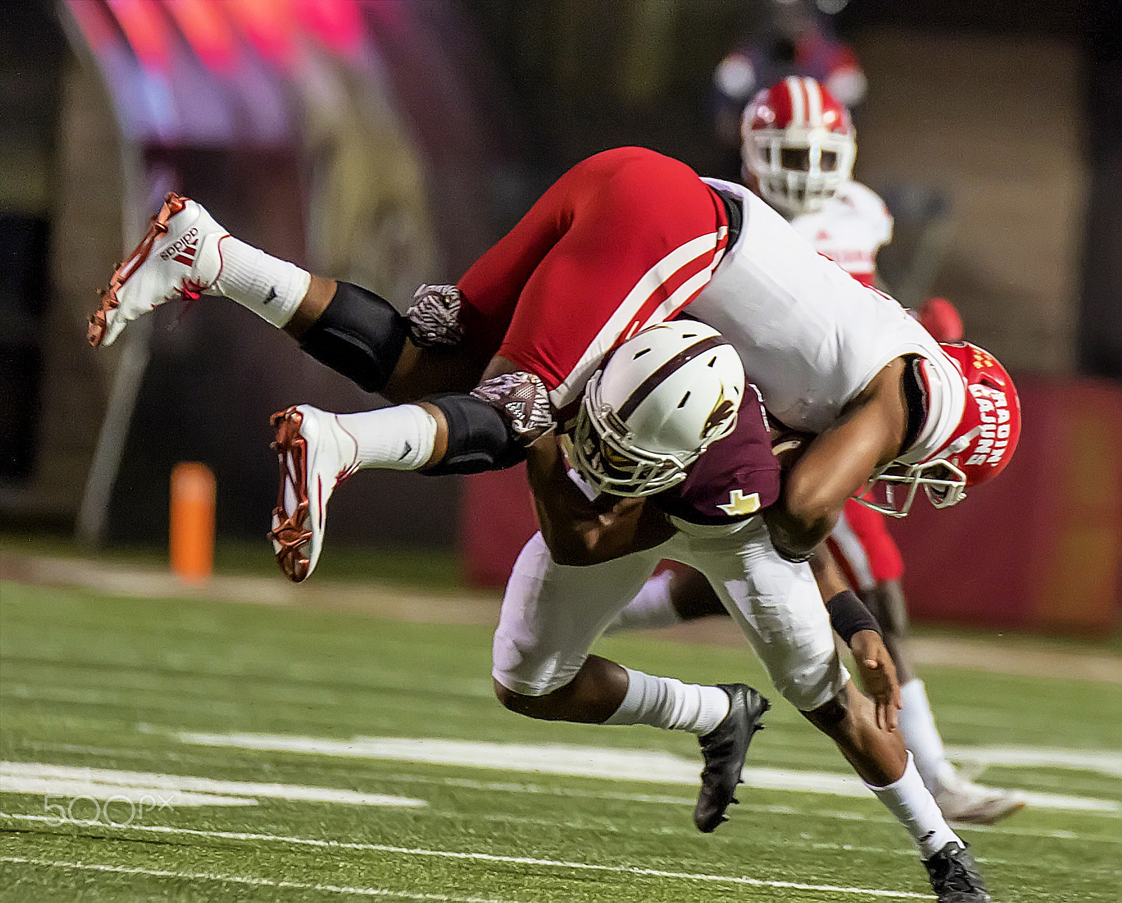 Canon EF 200mm F2.8L II USM sample photo. College football photography