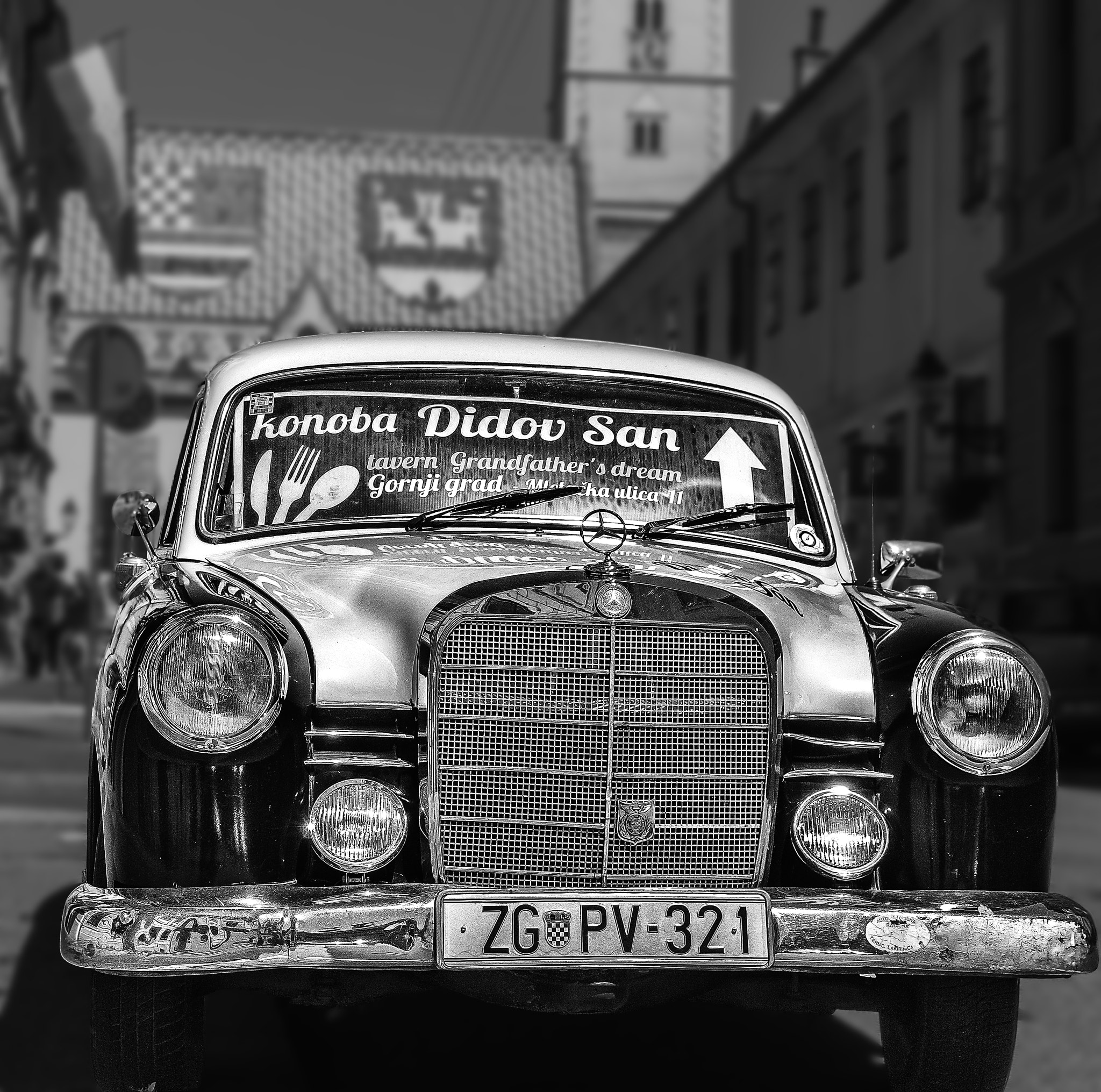 Olympus M.Zuiko Digital ED 14-42mm F3.5-5.6 EZ sample photo. Classic car. zagreb ( croatia ) photography