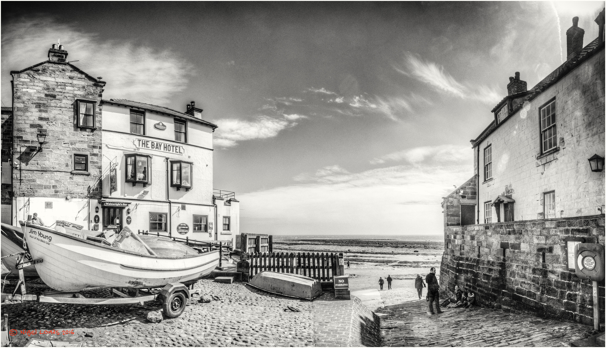 Olympus OM-D E-M5 sample photo. Robin hoods bay photography