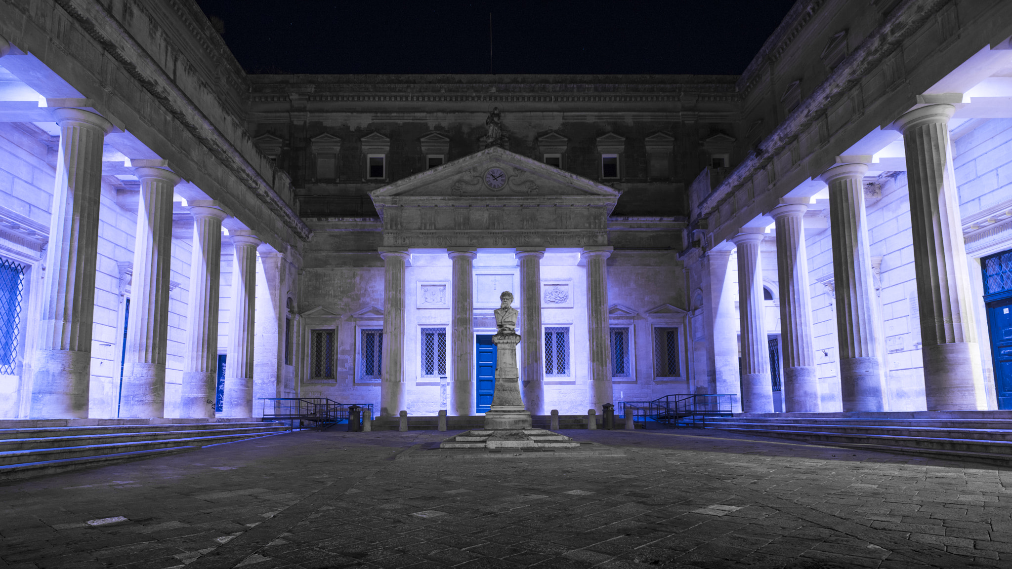 Nikon D610 + Nikon AF Nikkor 20mm F2.8D sample photo. Convitto palmieri - at night - in blue photography