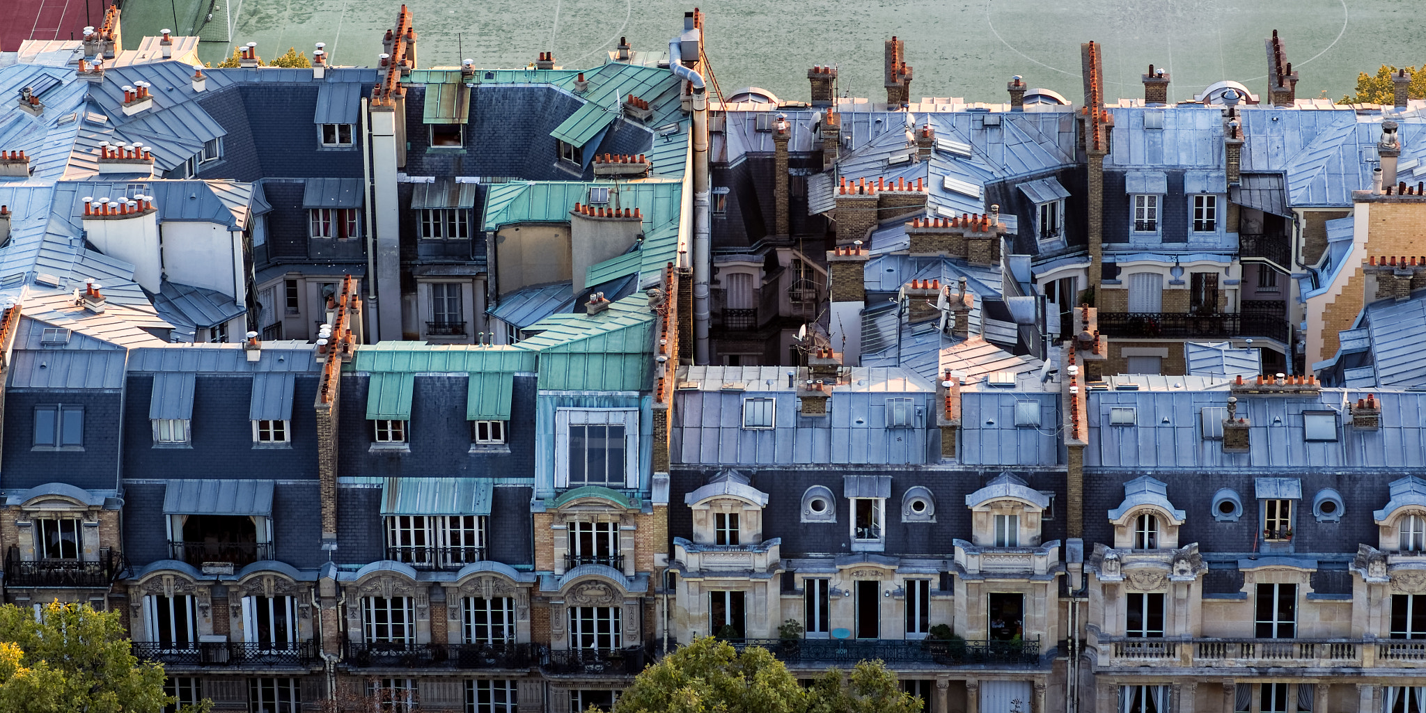 Pentax K-5 sample photo. Parisienne rooftops photography