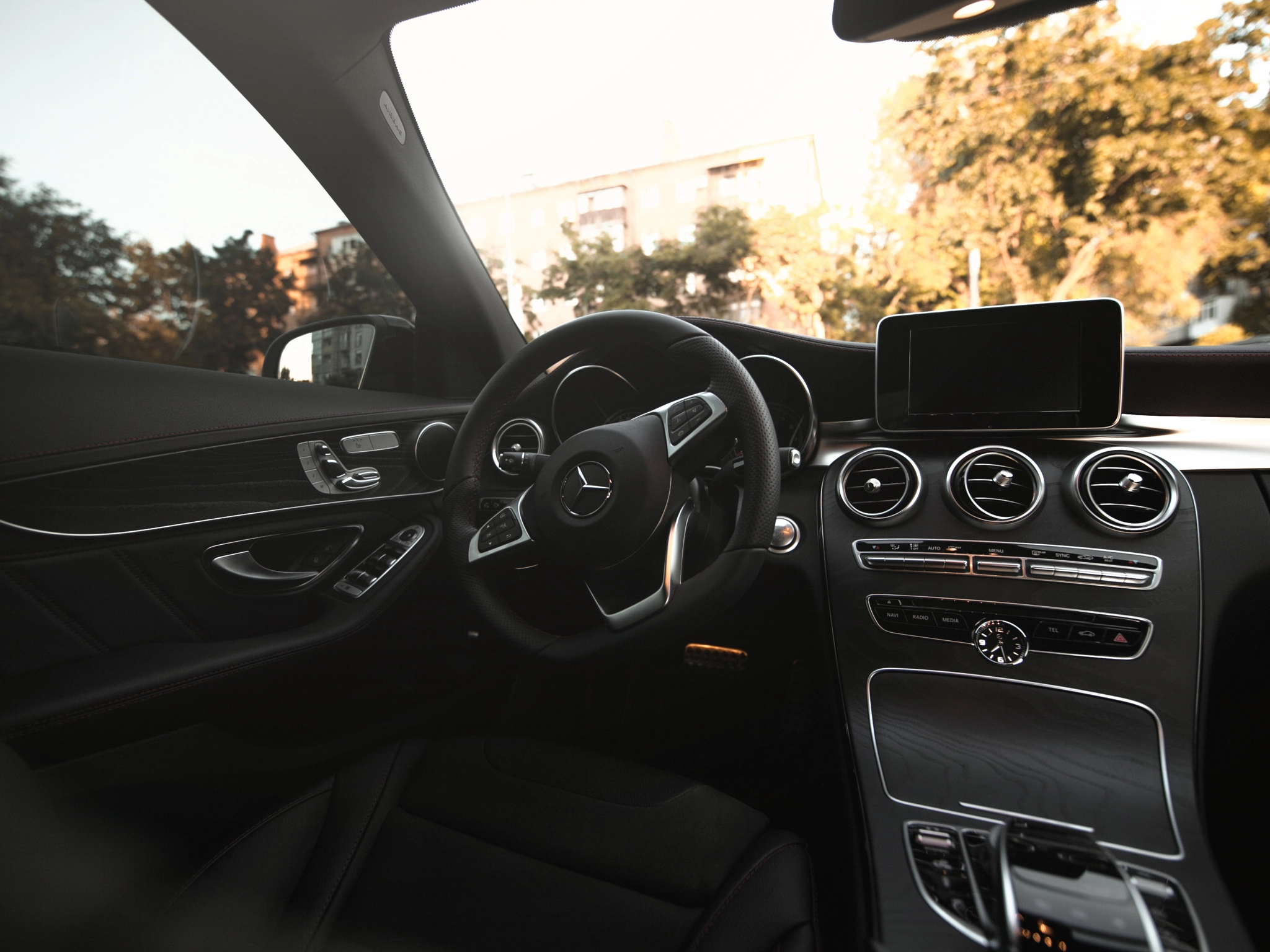 Canon EF 300mm f/2.8L sample photo. Mercedes-benz c450 amg photography
