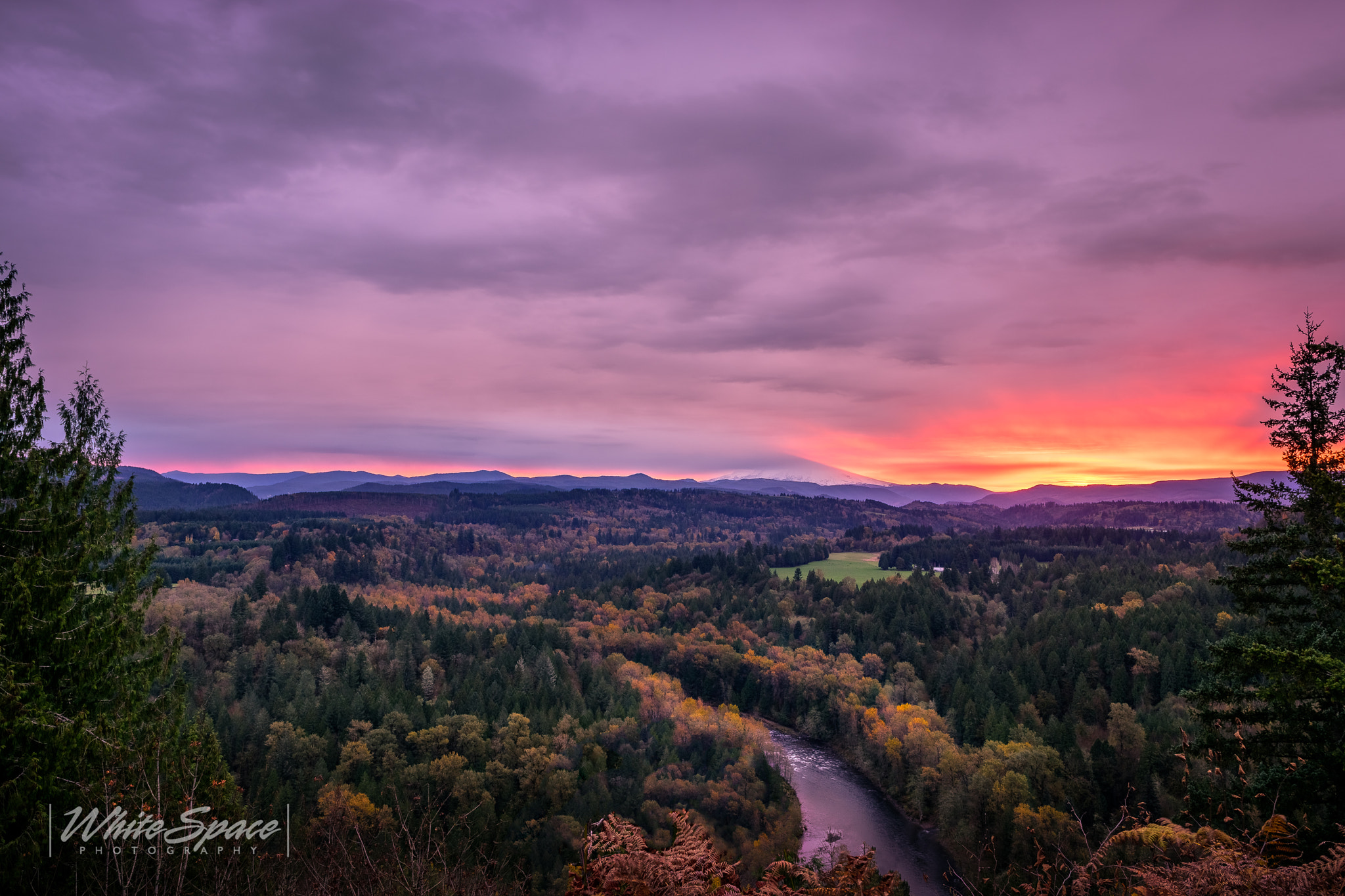 Nikon D810 + Nikon AF-S Nikkor 24mm F1.4G ED sample photo. Skyfire photography