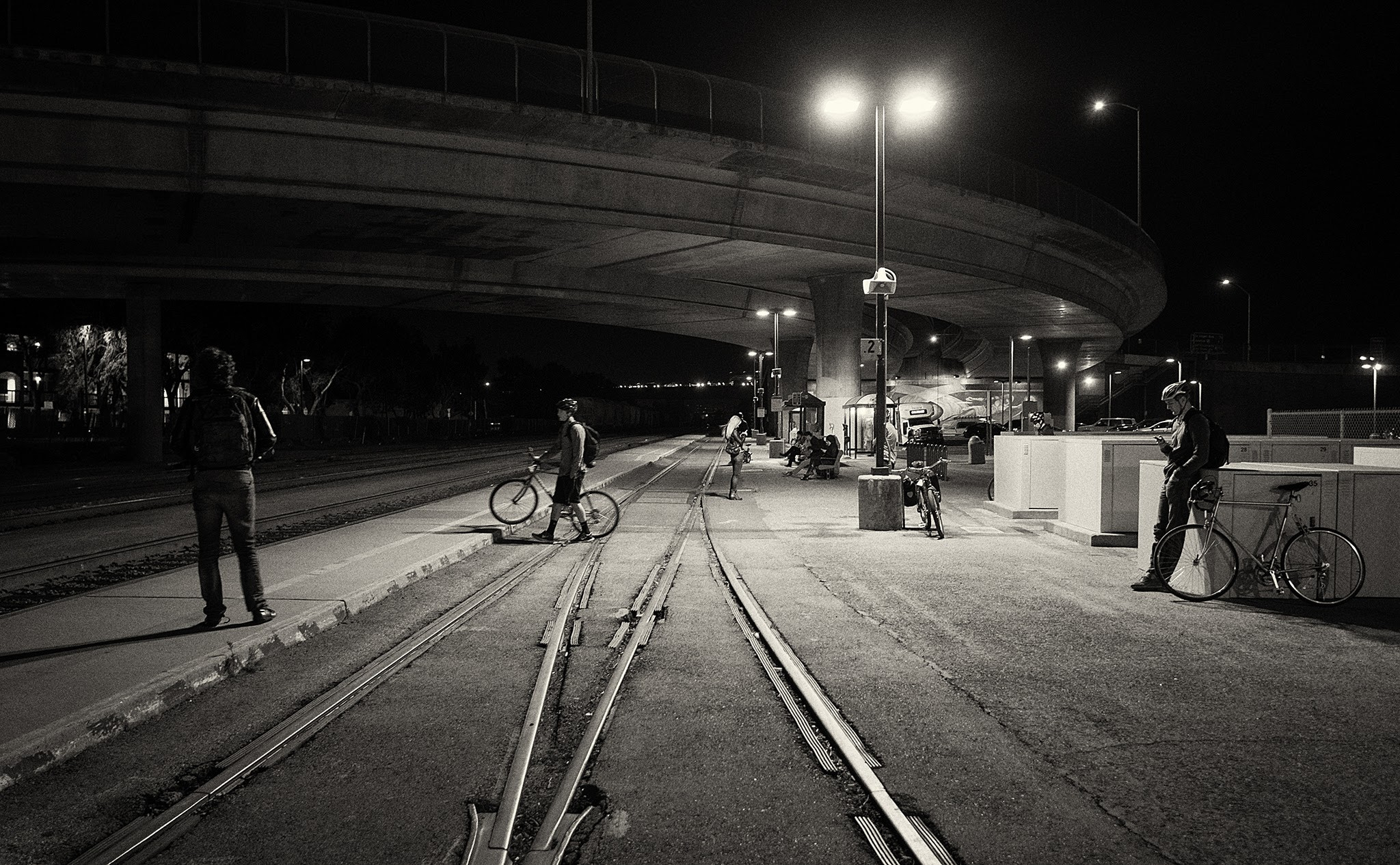 Fujifilm X-T2 + Fujifilm XF 18mm F2 R sample photo. Commute photography