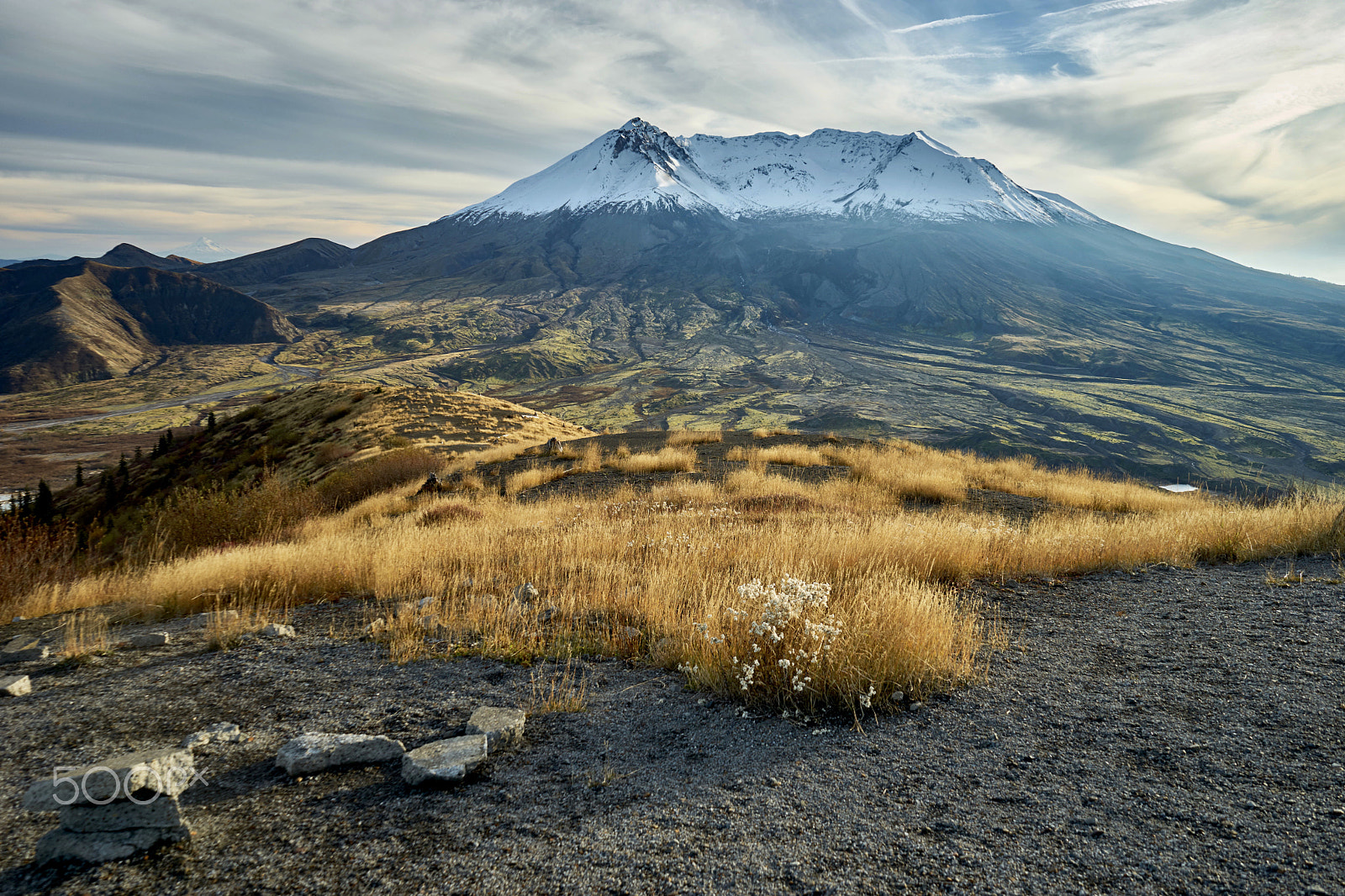 Sony a7 II + Sony FE 28-70mm F3.5-5.6 OSS sample photo. Mt. st. helens photography